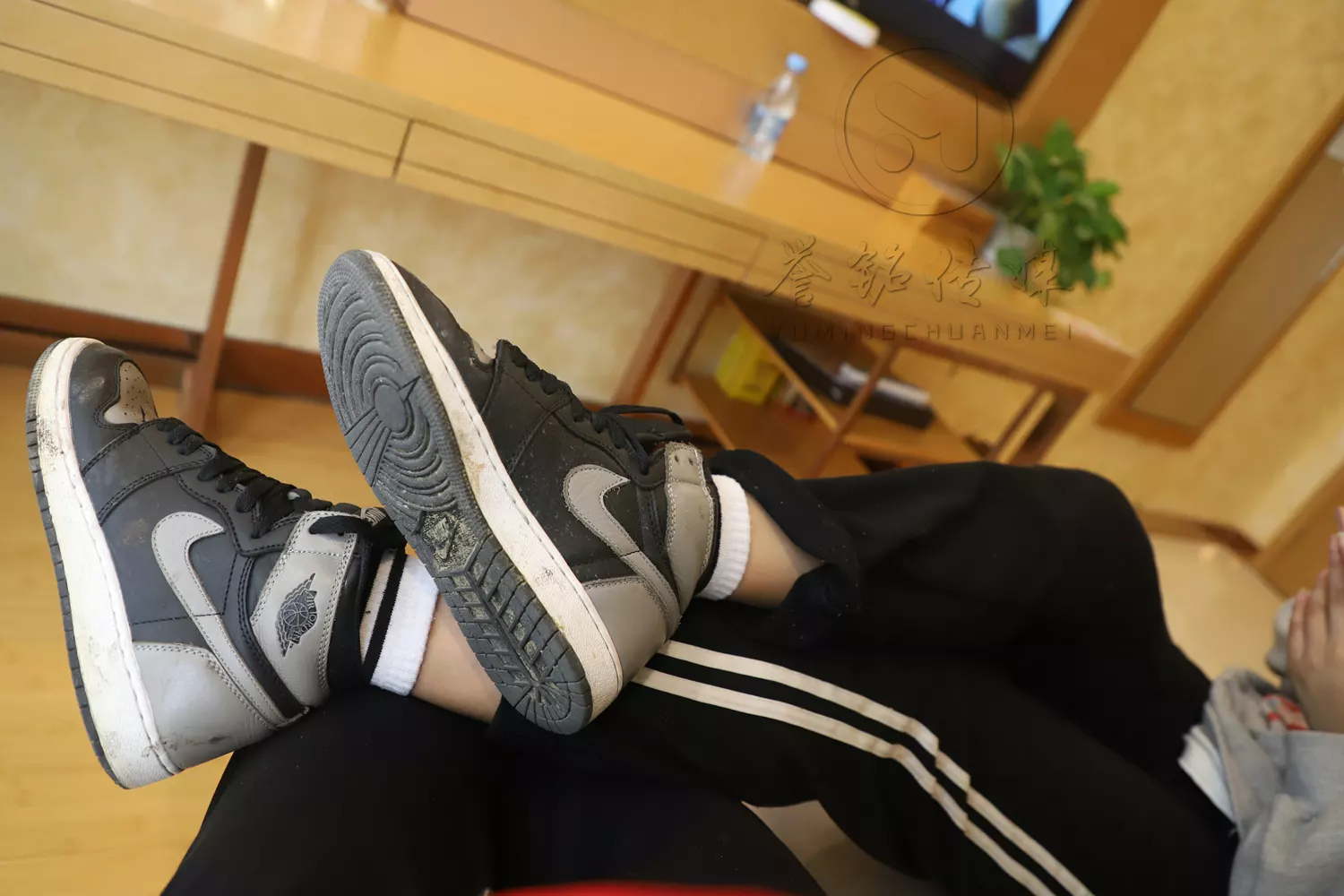 图片[21]-[誉铭传媒]袜足摄影 2019年 NO.013 少女裸足[150P] – 速更版-美库