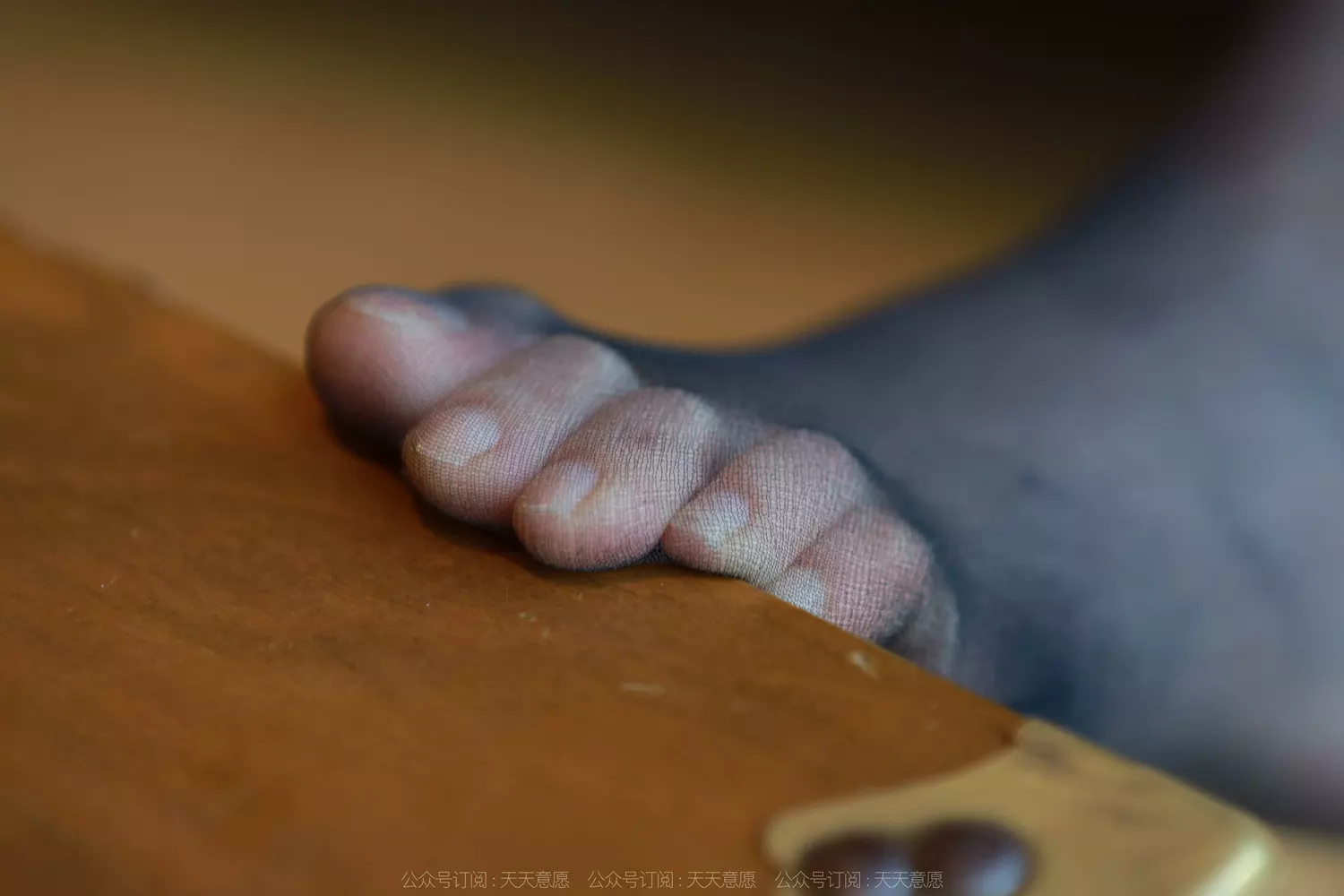 图片[72]-[IESS异思趣向] 2022.04.29 丝享家1074：婉萍《褐色皮裙》[89P] – 速更版-美库