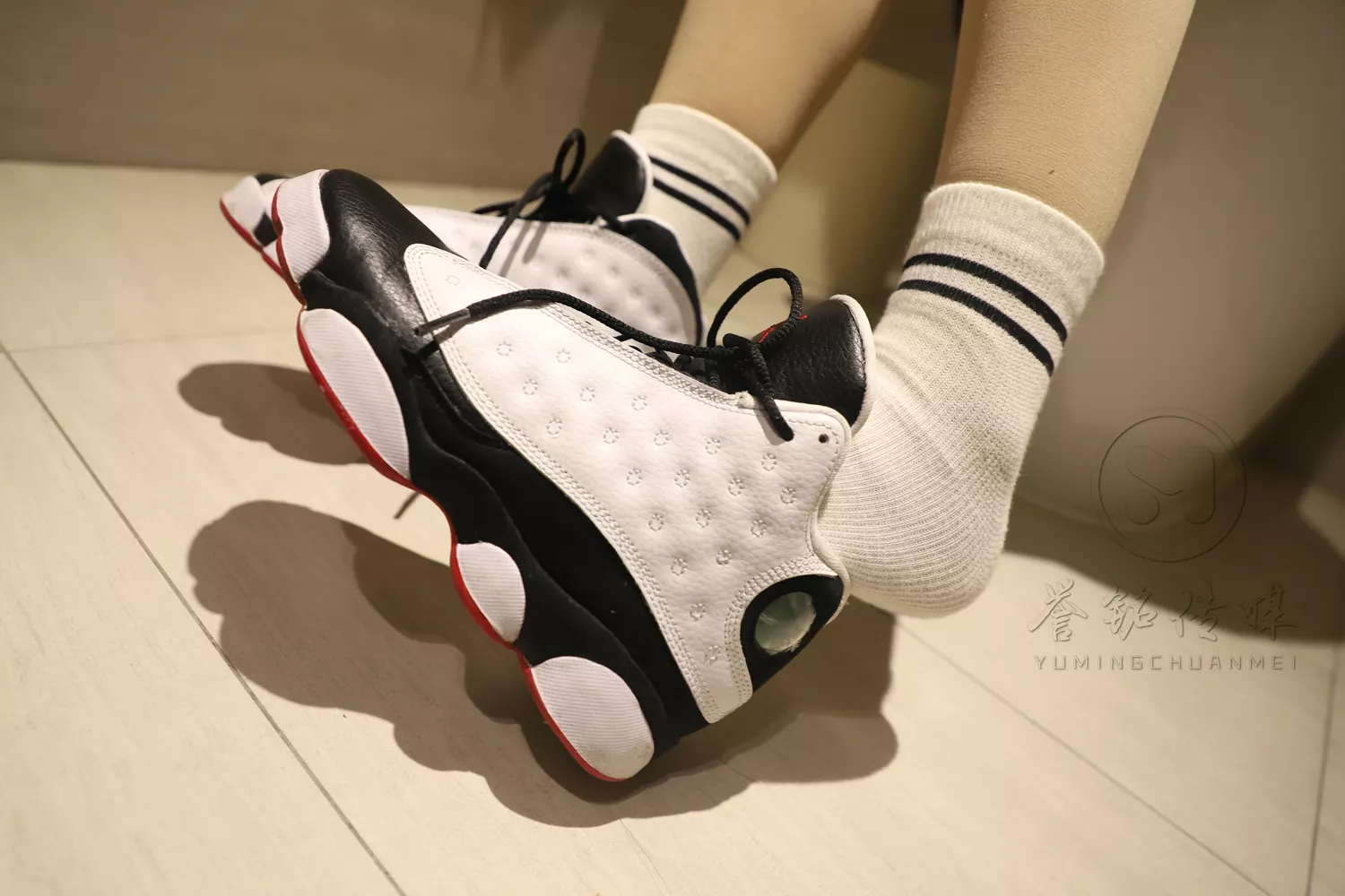 图片[35]-[誉铭传媒]袜足摄影 2019年 NO.014 卫生间丝足[140P] – 速更版-美库