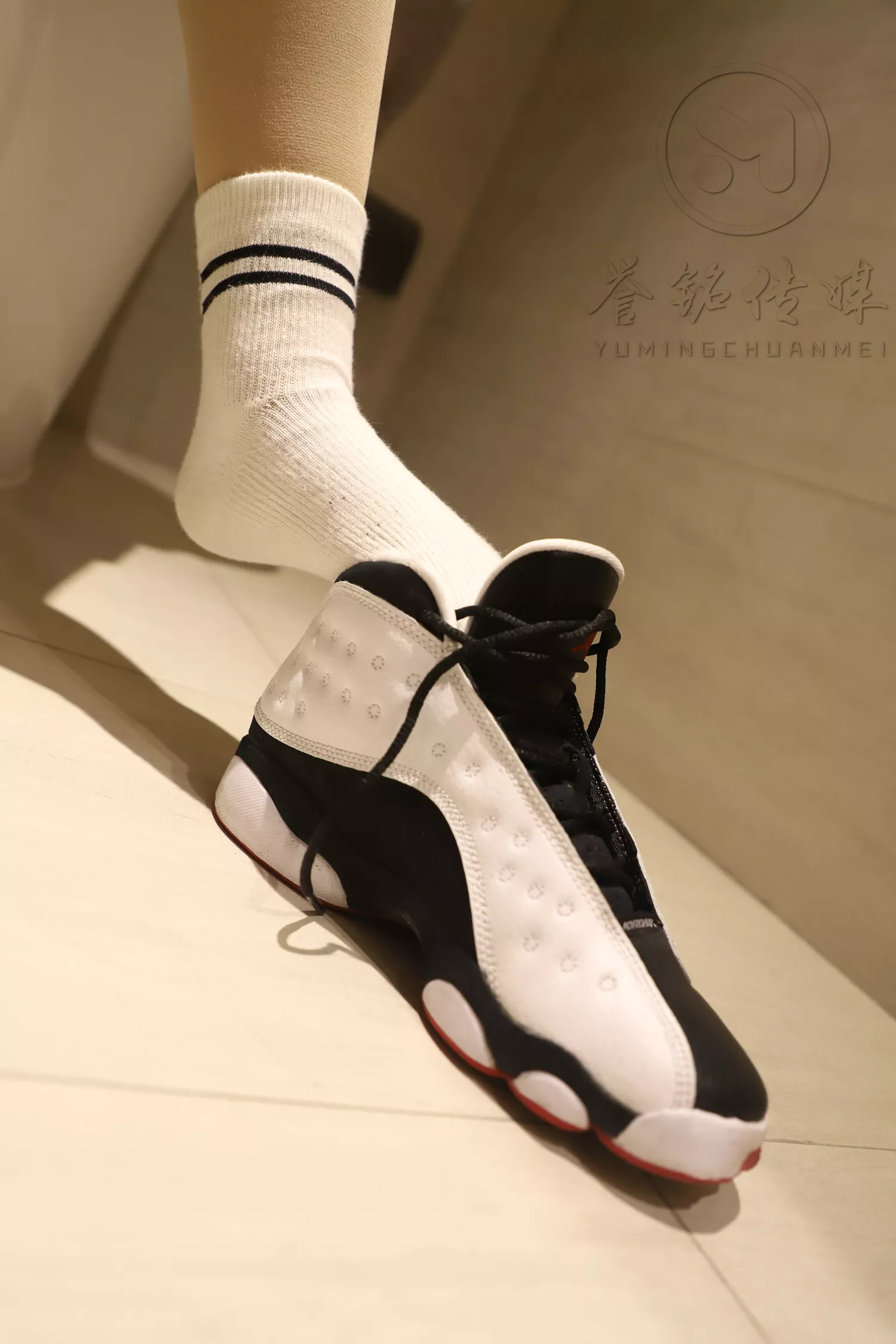 图片[40]-[誉铭传媒]袜足摄影 2019年 NO.014 卫生间丝足[140P] – 速更版-美库