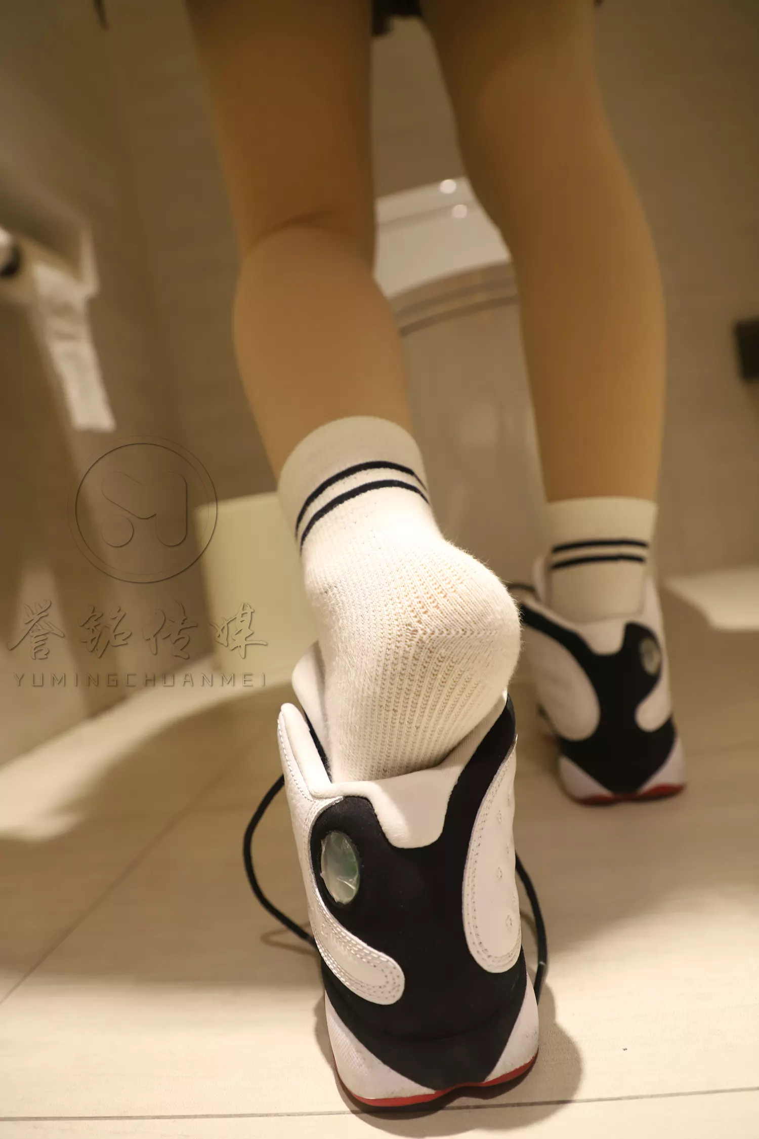 图片[48]-[誉铭传媒]袜足摄影 2019年 NO.014 卫生间丝足[140P] – 速更版-美库