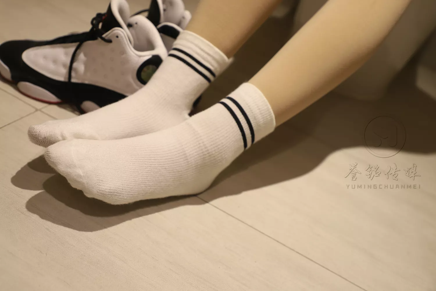 图片[58]-[誉铭传媒]袜足摄影 2019年 NO.014 卫生间丝足[140P] – 速更版-美库