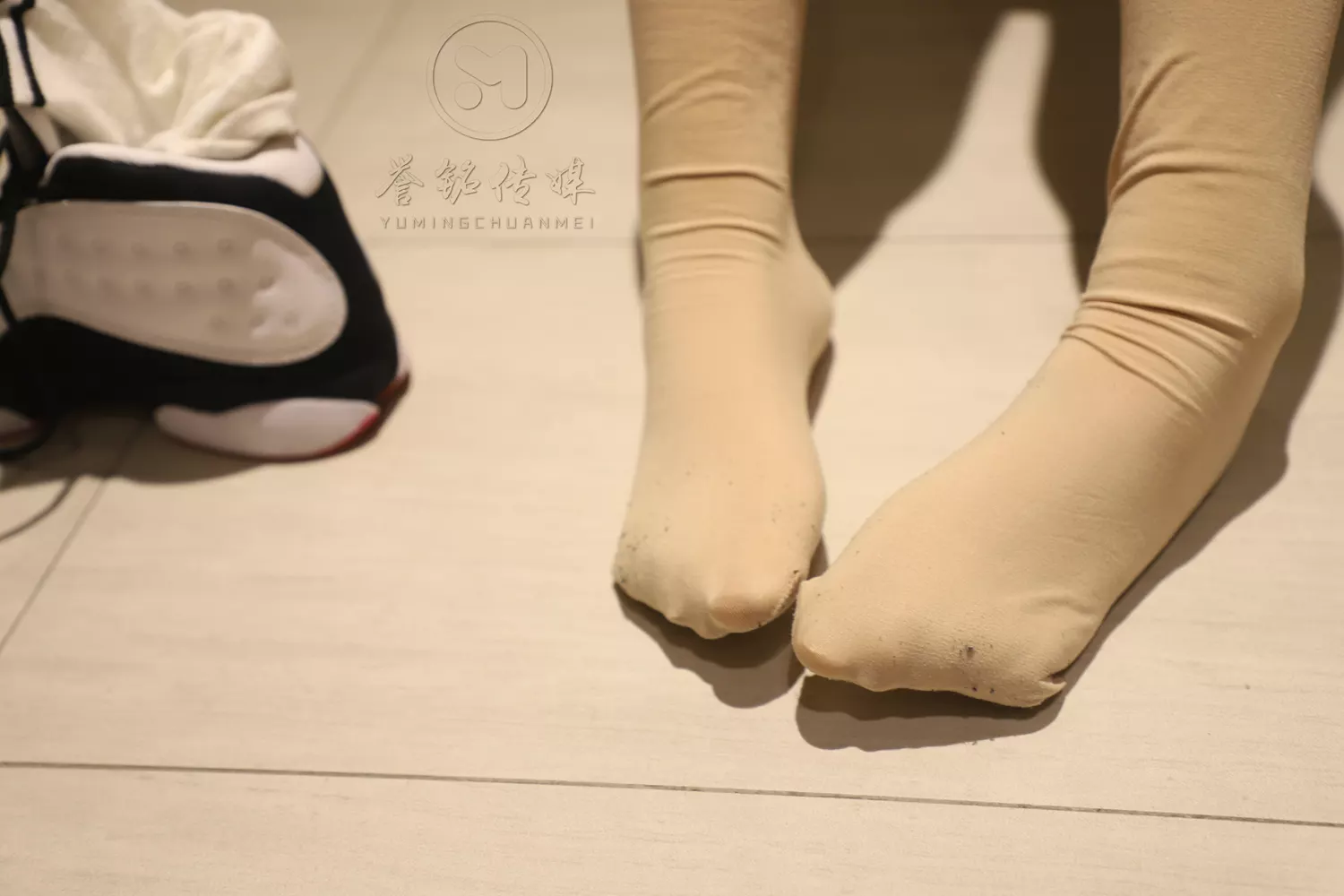 图片[108]-[誉铭传媒]袜足摄影 2019年 NO.014 卫生间丝足[140P] – 速更版-美库