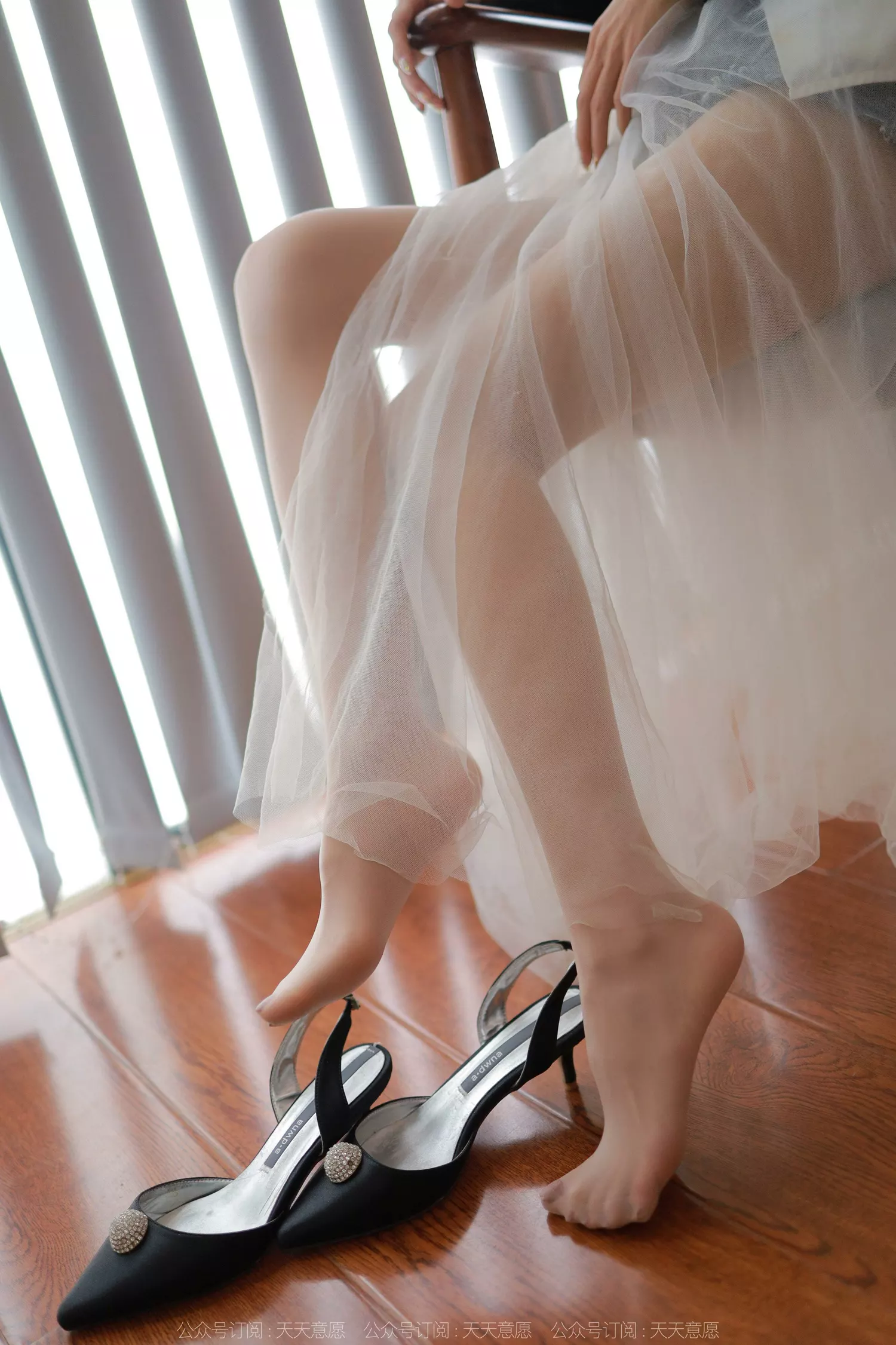 图片[21]-[IESS异思趣向] 2022.04.30 丝享家1075：美子《女追男隔层纱》[89P] – 速更版-美库