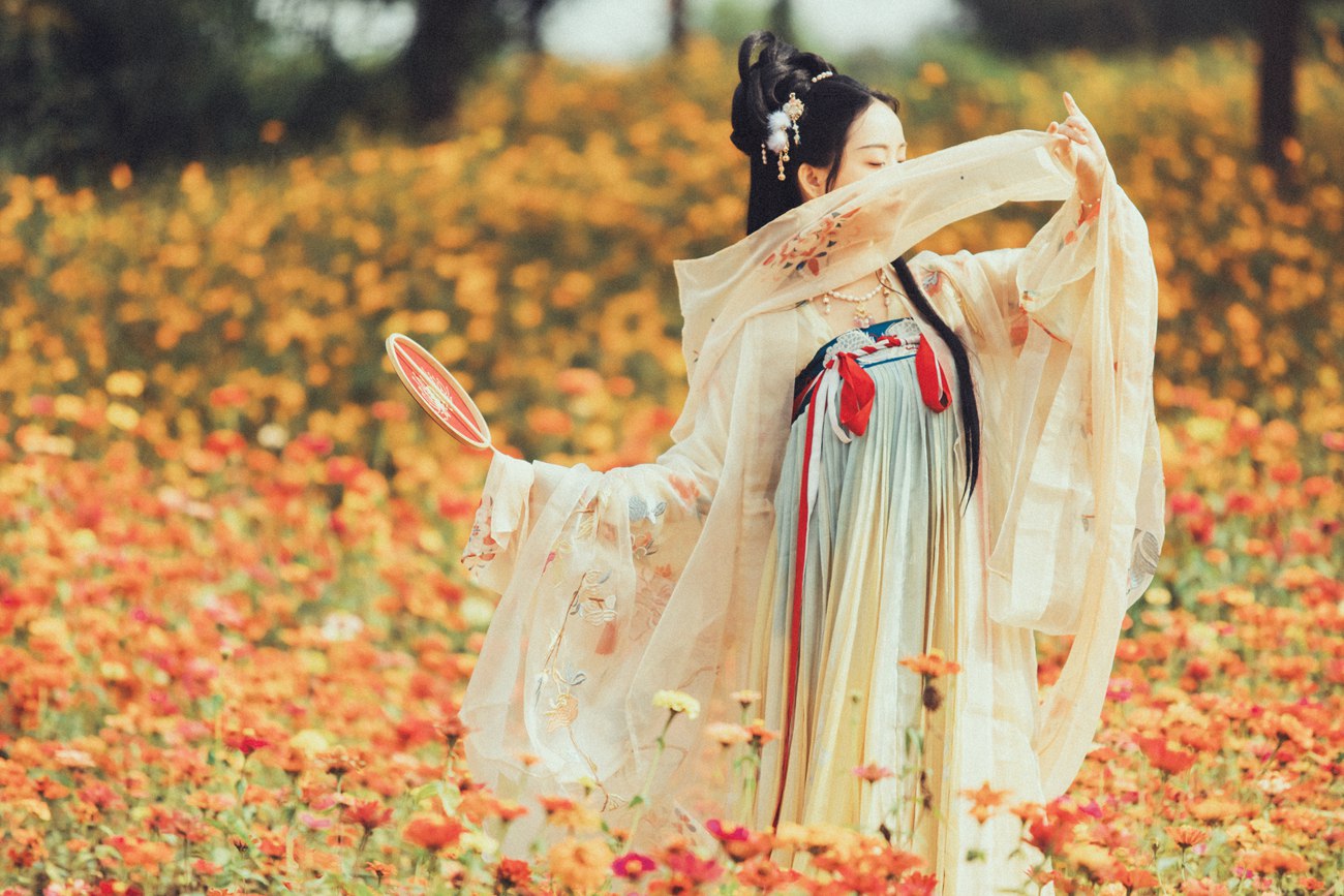 图片[20]-[YITUYU艺图语] 2021.10.16 花期未央 Seven [38P] – 速更版-美库