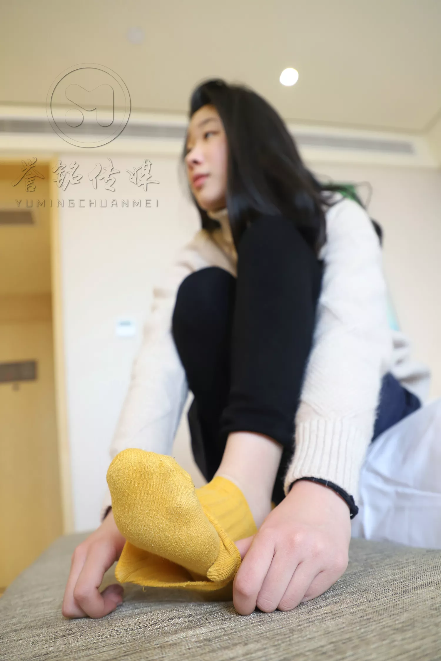 图片[104]-[誉铭传媒]袜足摄影 2019年 NO.015 黄棉袜裸足[150P] – 速更版-美库