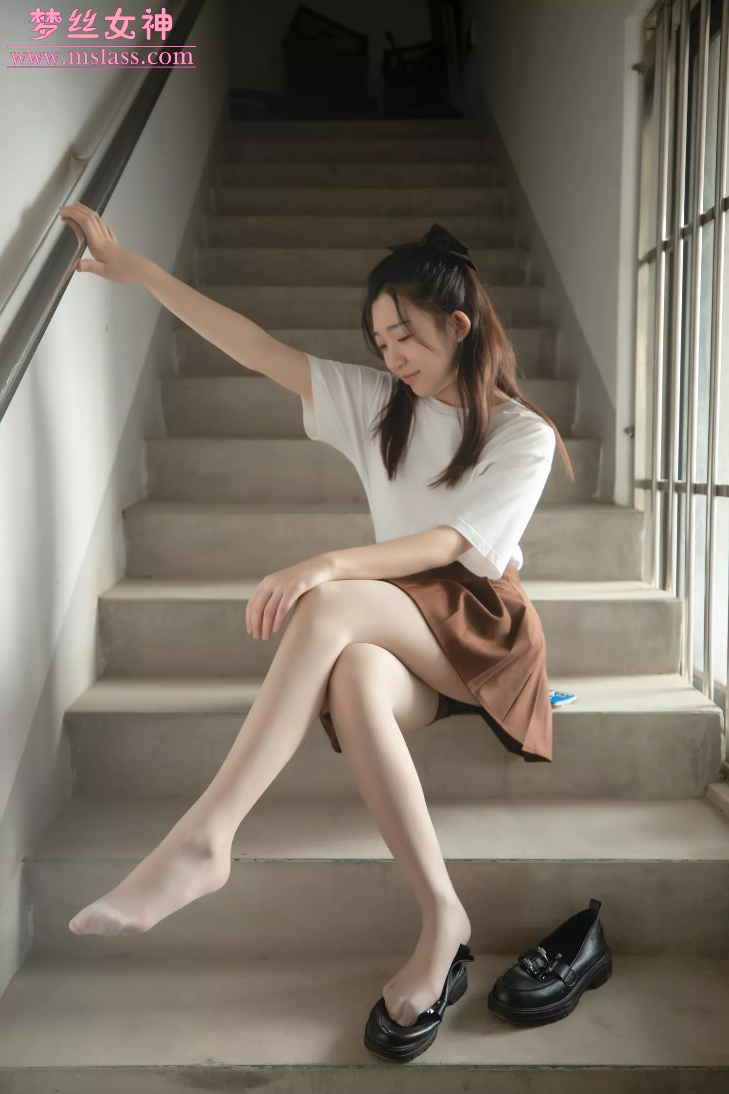 图片[12]-[MSLASS梦丝女神]2022.04.11 丝袜JK小格调 张小雪[59P] – 速更版-美库