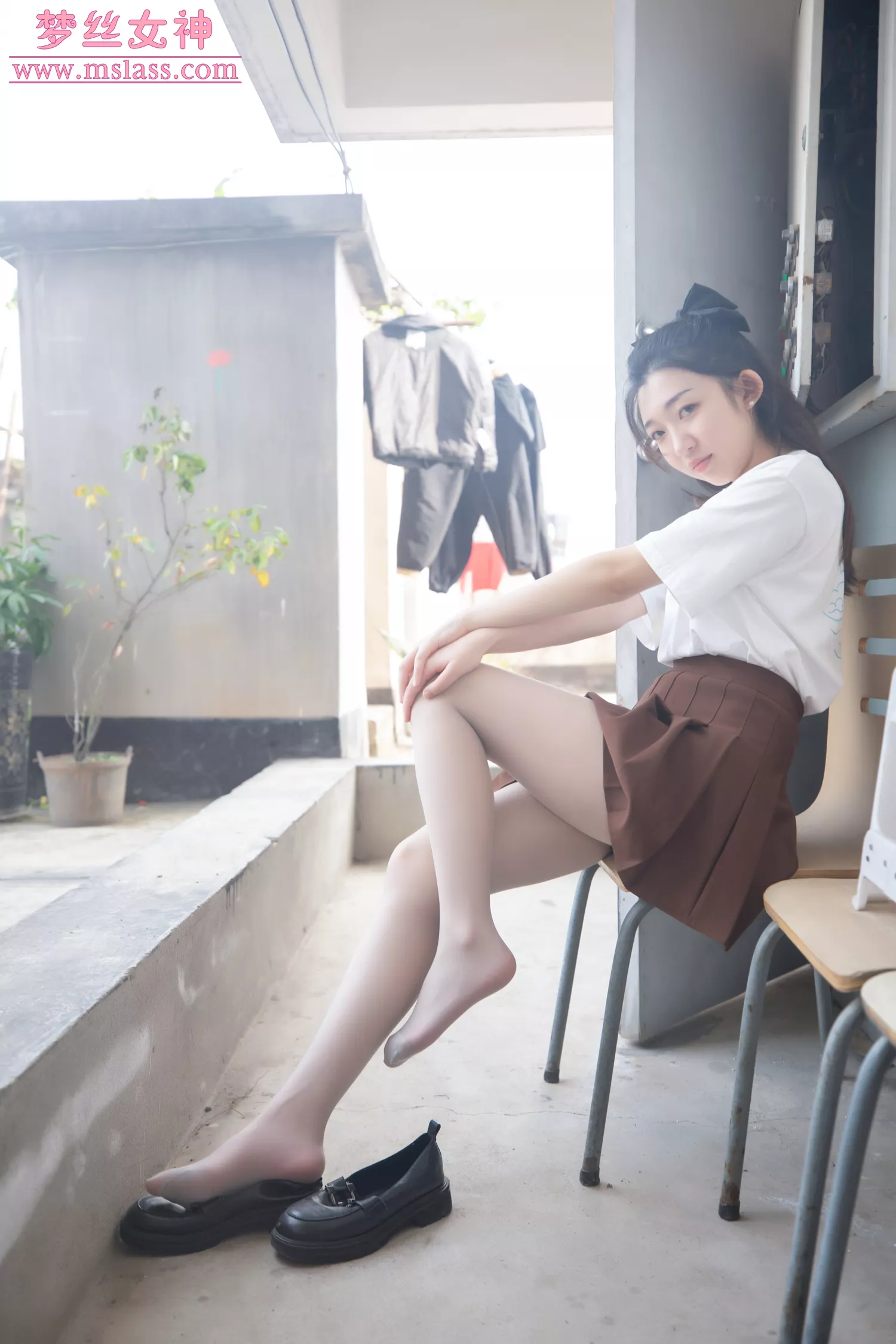 图片[41]-[MSLASS梦丝女神]2022.04.11 丝袜JK小格调 张小雪[59P] – 速更版-美库