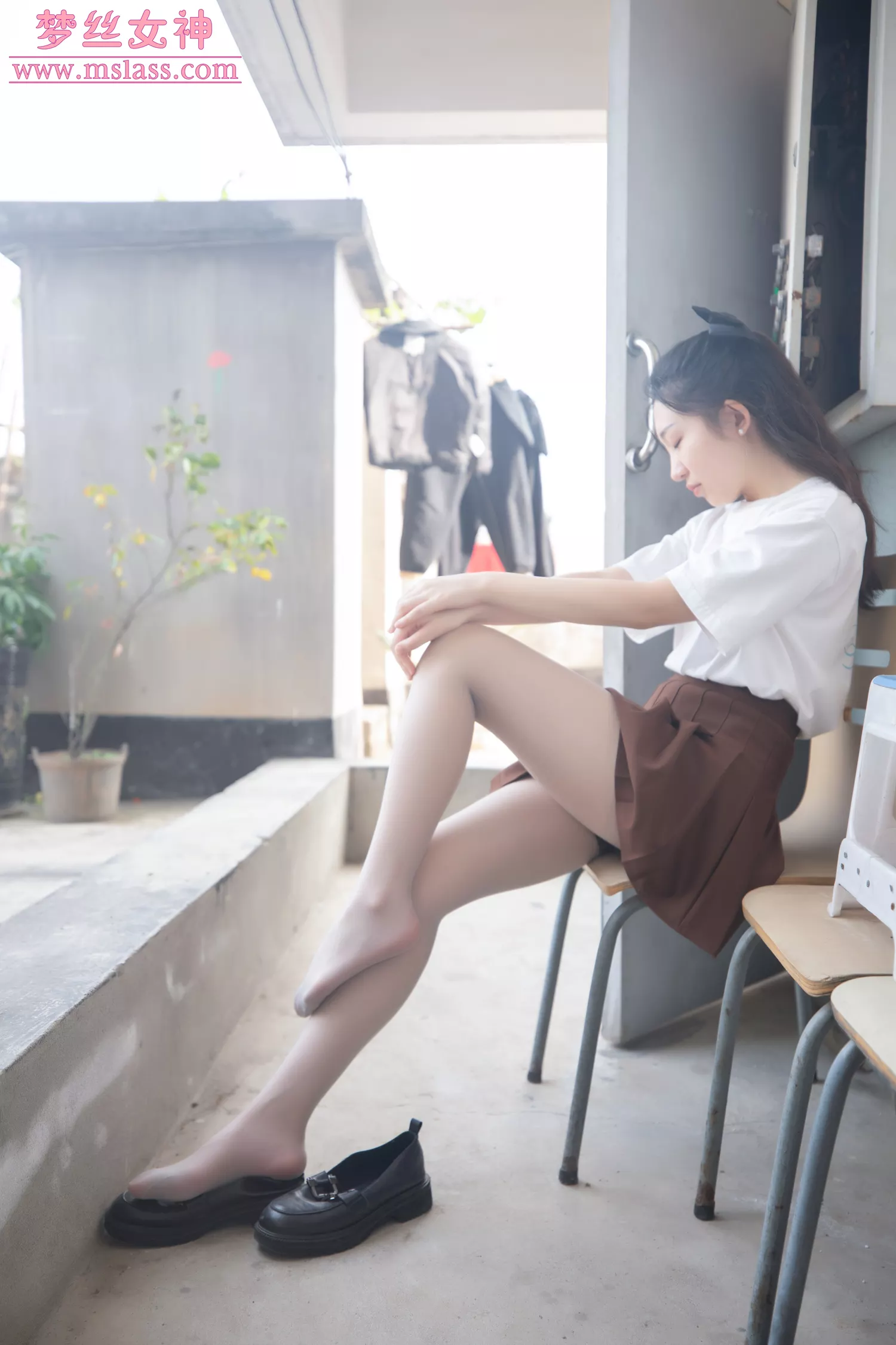 图片[42]-[MSLASS梦丝女神]2022.04.11 丝袜JK小格调 张小雪[59P] – 速更版-美库