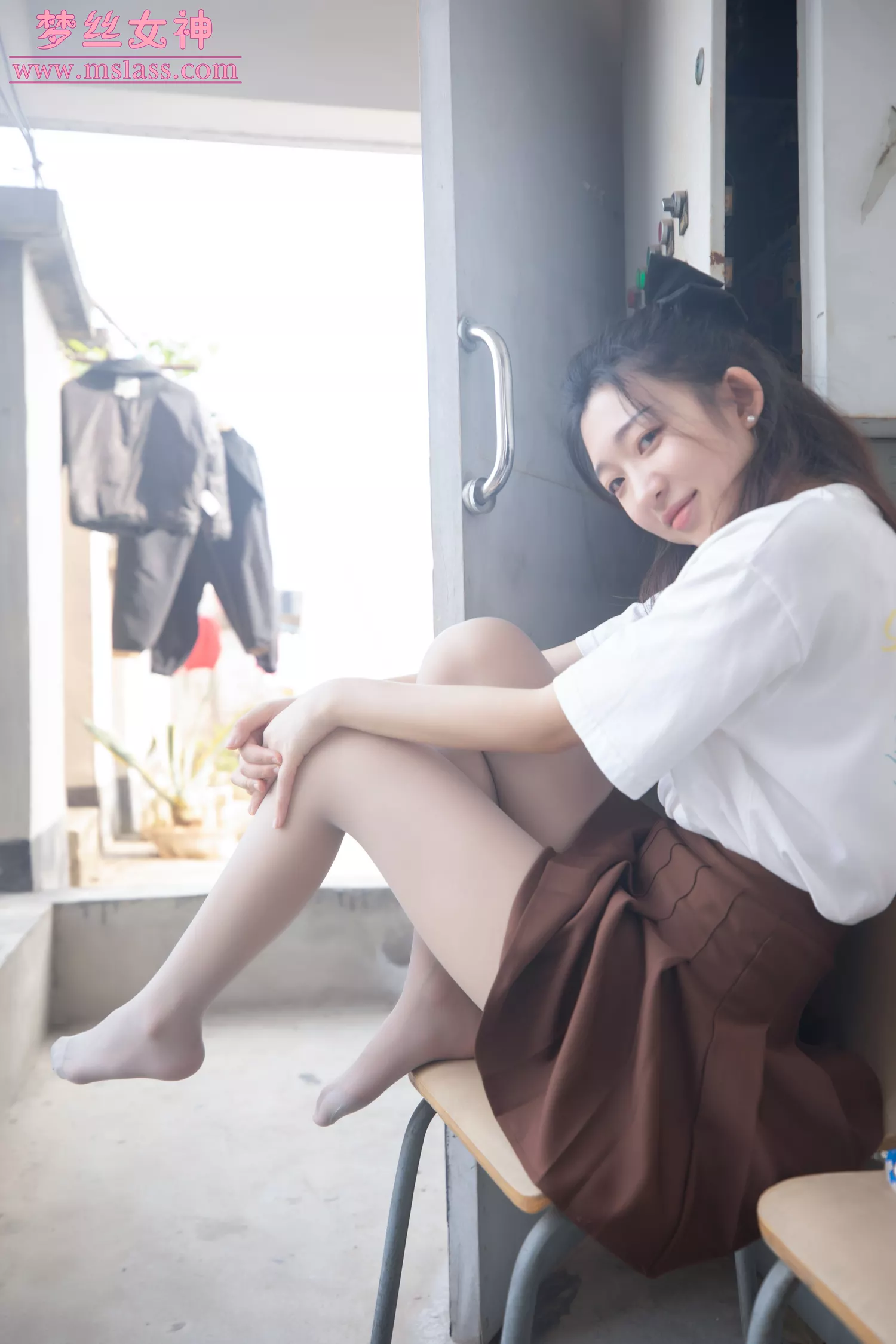 图片[58]-[MSLASS梦丝女神]2022.04.11 丝袜JK小格调 张小雪[59P] – 速更版-美库