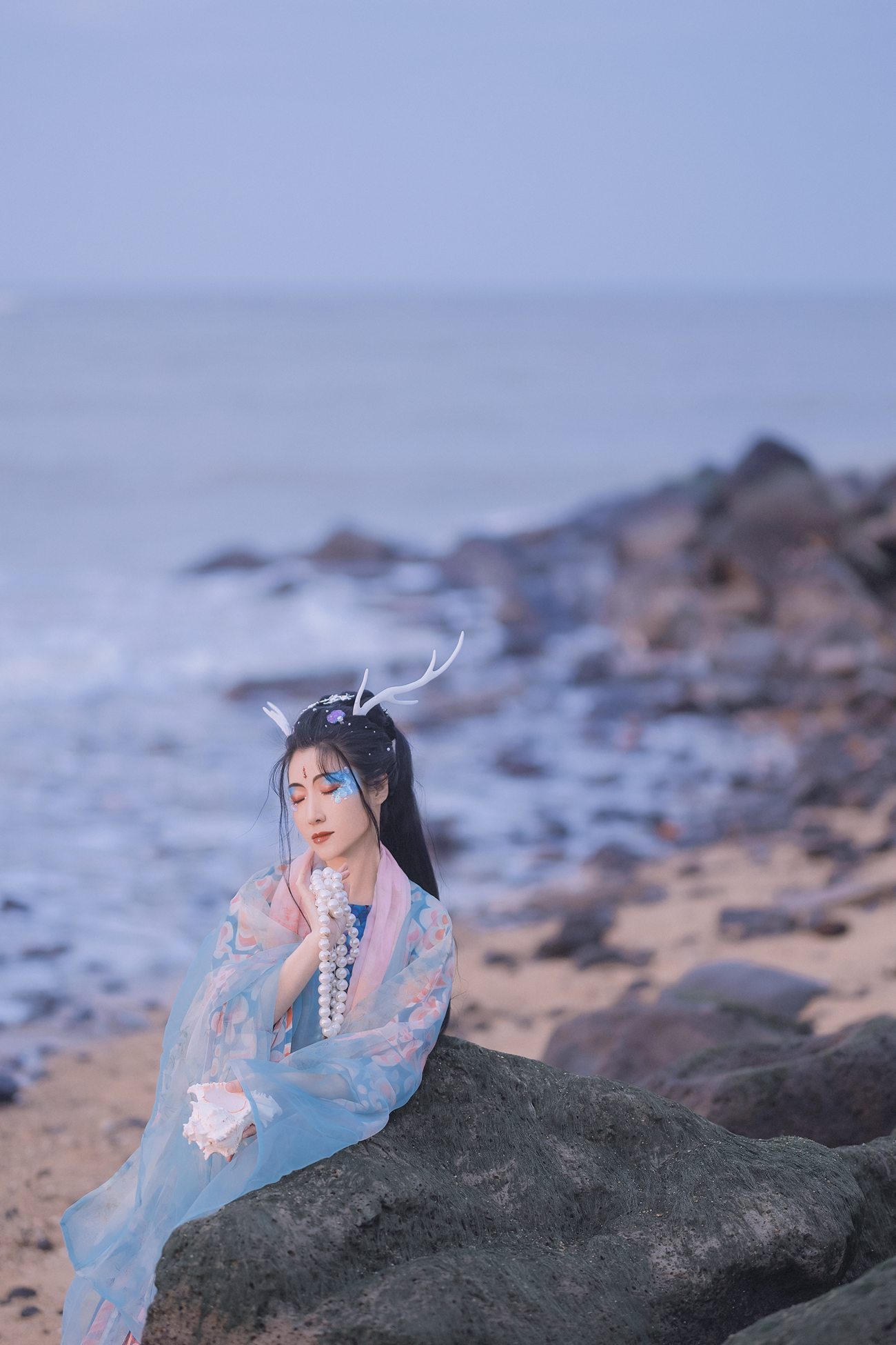 图片[13]-[YITUYU艺图语] 2021.10.18 龙女 何佳 [24P] – 速更版-美库