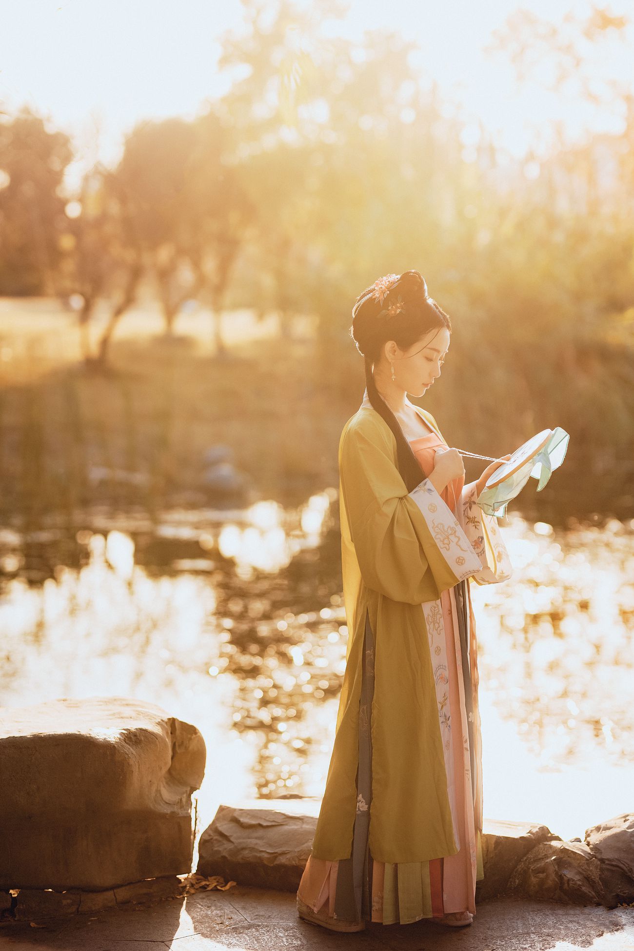 图片[33]-[YITUYU艺图语] 2021.10.18 临江秋枫 Seven [37P] – 速更版-美库