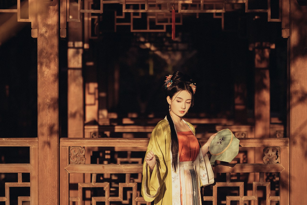 图片[35]-[YITUYU艺图语] 2021.10.18 临江秋枫 Seven [37P] – 速更版-美库