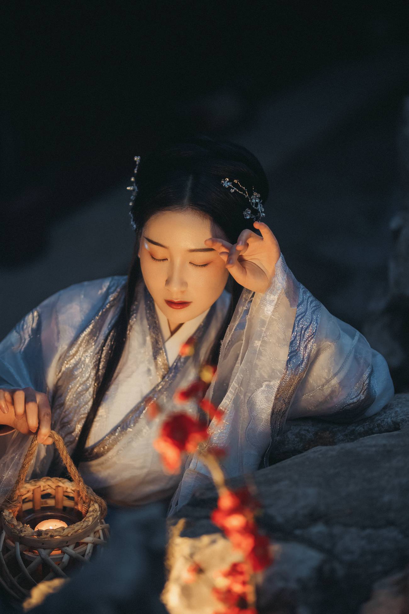 图片[14]-[YITUYU艺图语] 2021.10.19 南歌子 淡蓝色忧伤静流淌 [27P] – 速更版-美库