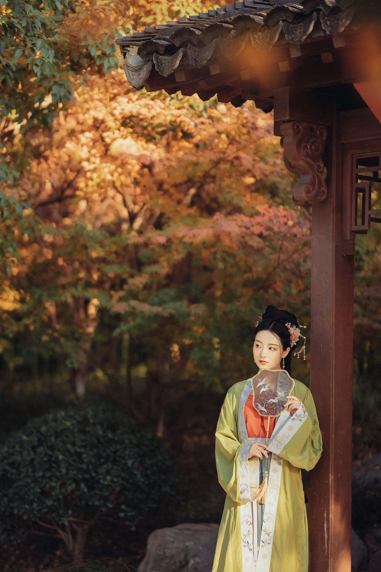 图片[38]-[YITUYU艺图语] 2021.10.18 临江秋枫 Seven [37P] – 速更版-美库