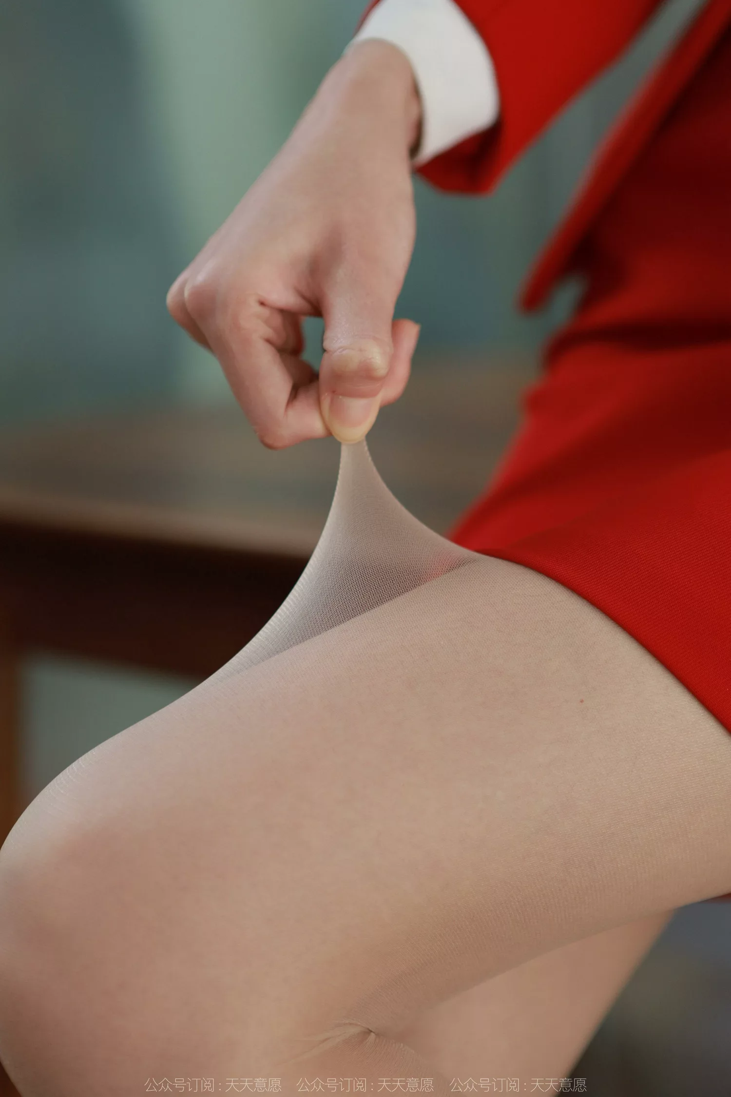 图片[63]-[IESS异思趣向] 2022.05.03 丝享家1077：团团《红裙丽人大长腿》[89P] – 速更版-美库