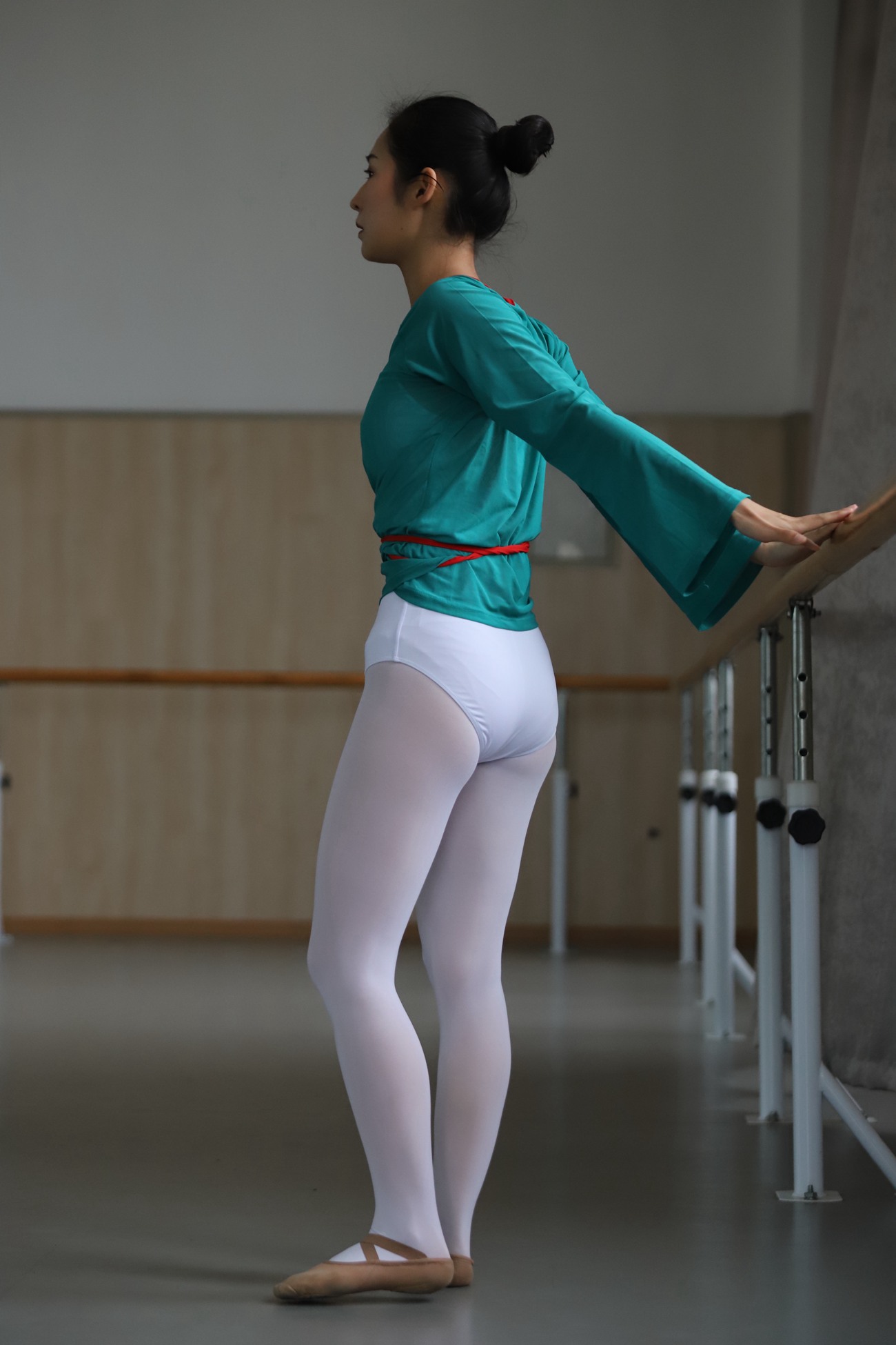 图片[49]-大西瓜爱牙膏-2019 7x活动 模特2（二） 舞蹈白 [157P] – 速更版-美库