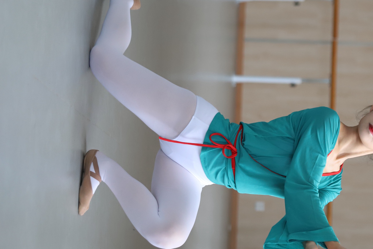 图片[101]-大西瓜爱牙膏-2019 7x活动 模特2（二） 舞蹈白 [157P] – 速更版-美库