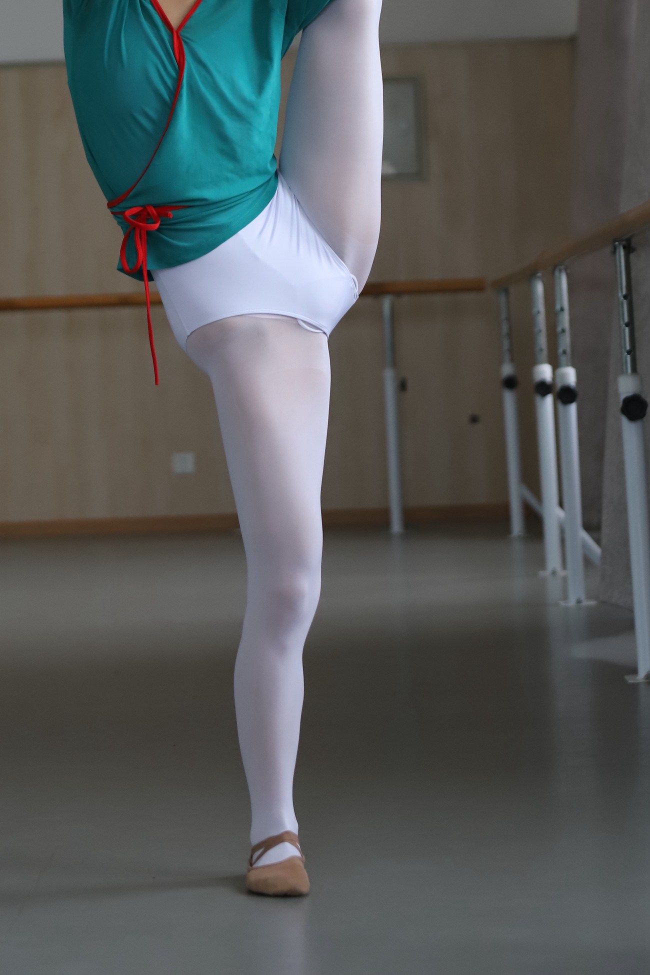 图片[143]-大西瓜爱牙膏-2019 7x活动 模特2（二） 舞蹈白 [157P] – 速更版-美库