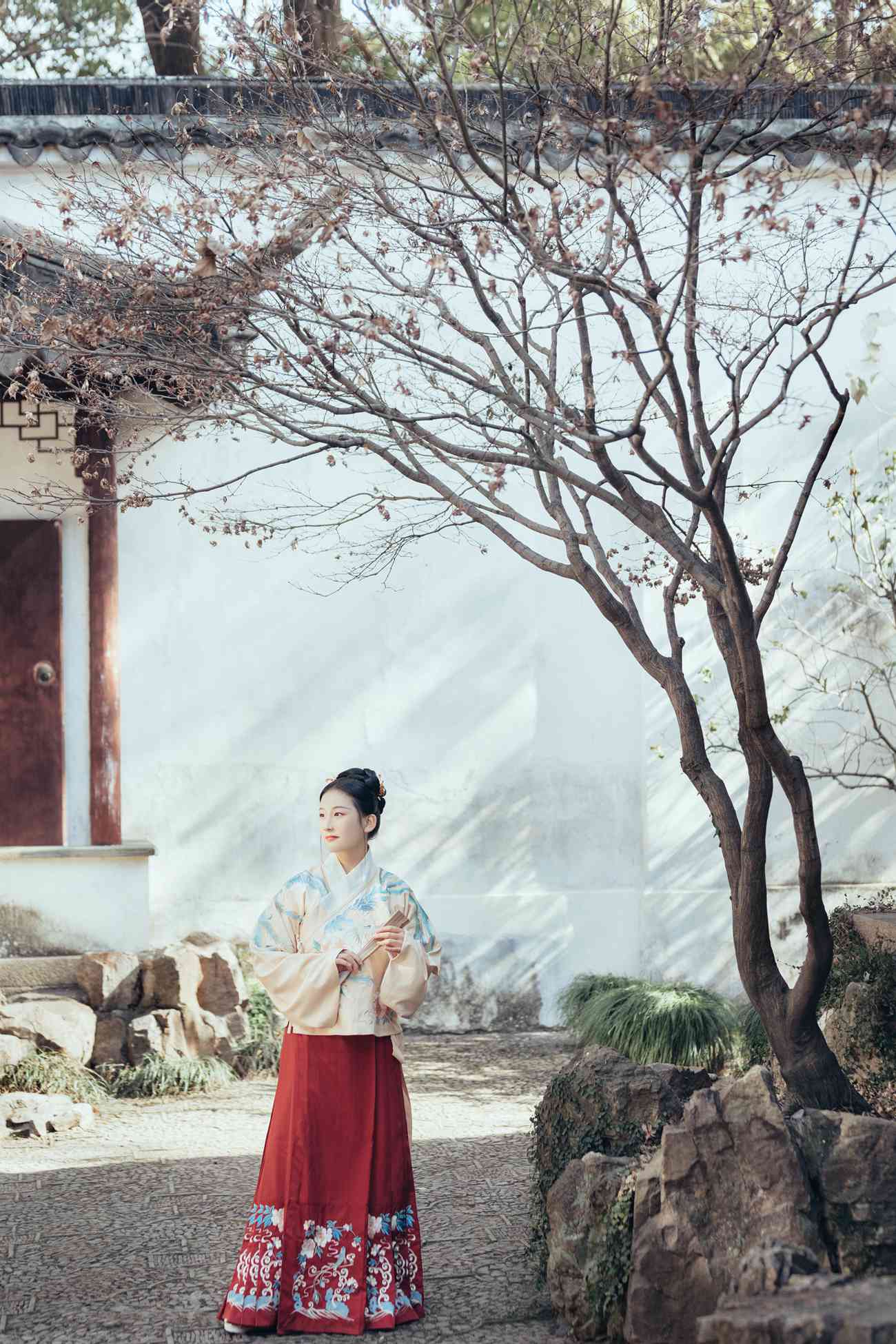 图片[12]-[YITUYU艺图语] 2021.10.20 春词 淡蓝色忧伤静流淌 [25P] – 速更版-美库