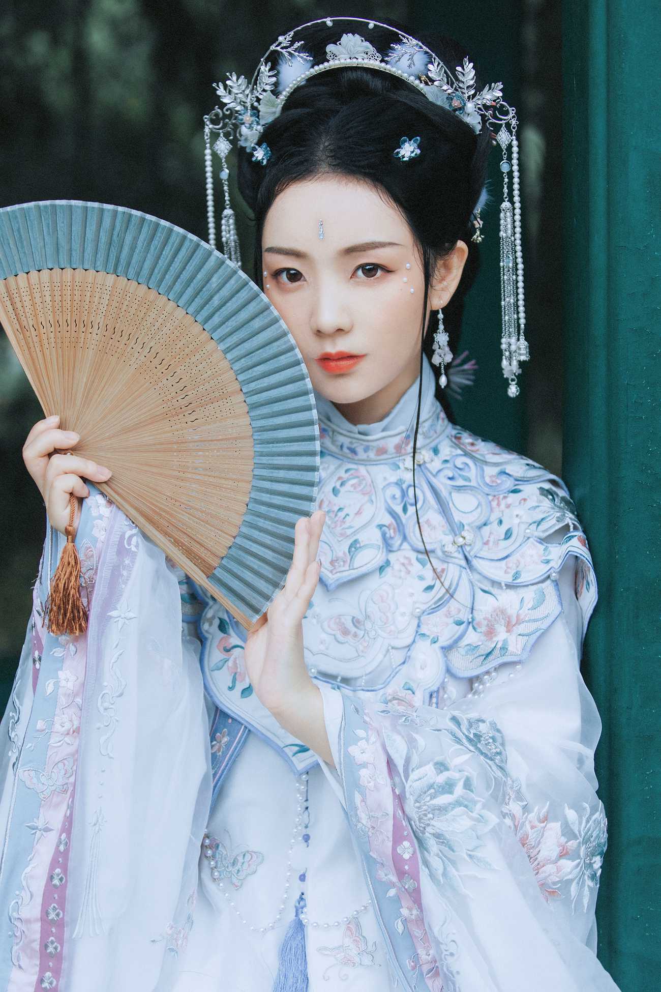 图片[17]-[YITUYU艺图语] 2021.10.19 清寒里 Seven [42P] – 速更版-美库