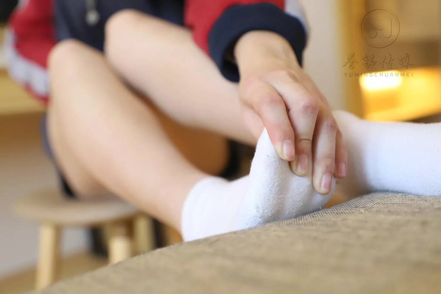 图片[93]-[誉铭传媒]袜足摄影 2019年 NO.017 爱心白棉袜[145P] – 速更版-美库