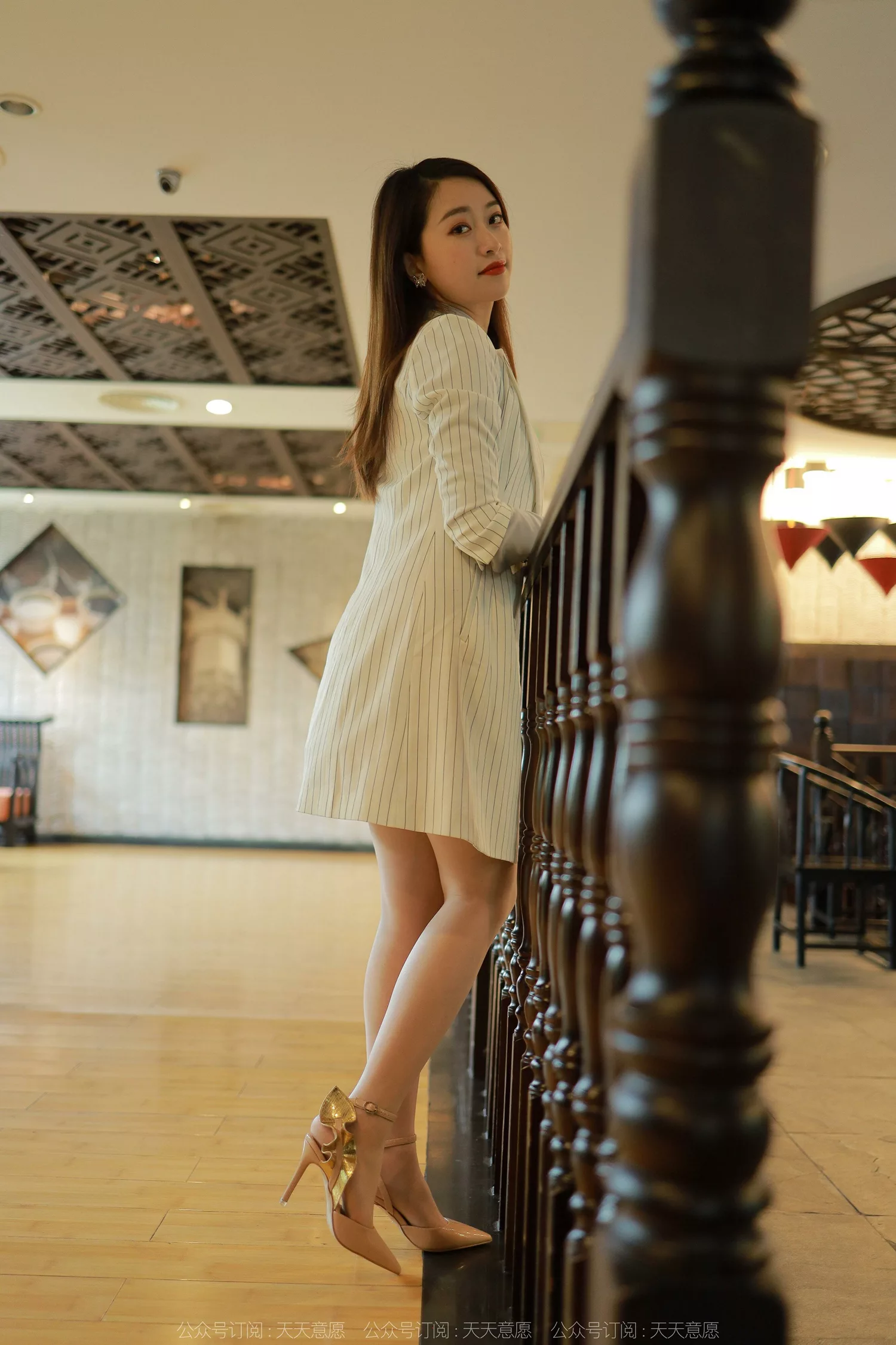 图片[54]-[IESS异思趣向] 2022.05.05 丝享家1079：小婕《4月佳人》[90P] – 速更版-美库