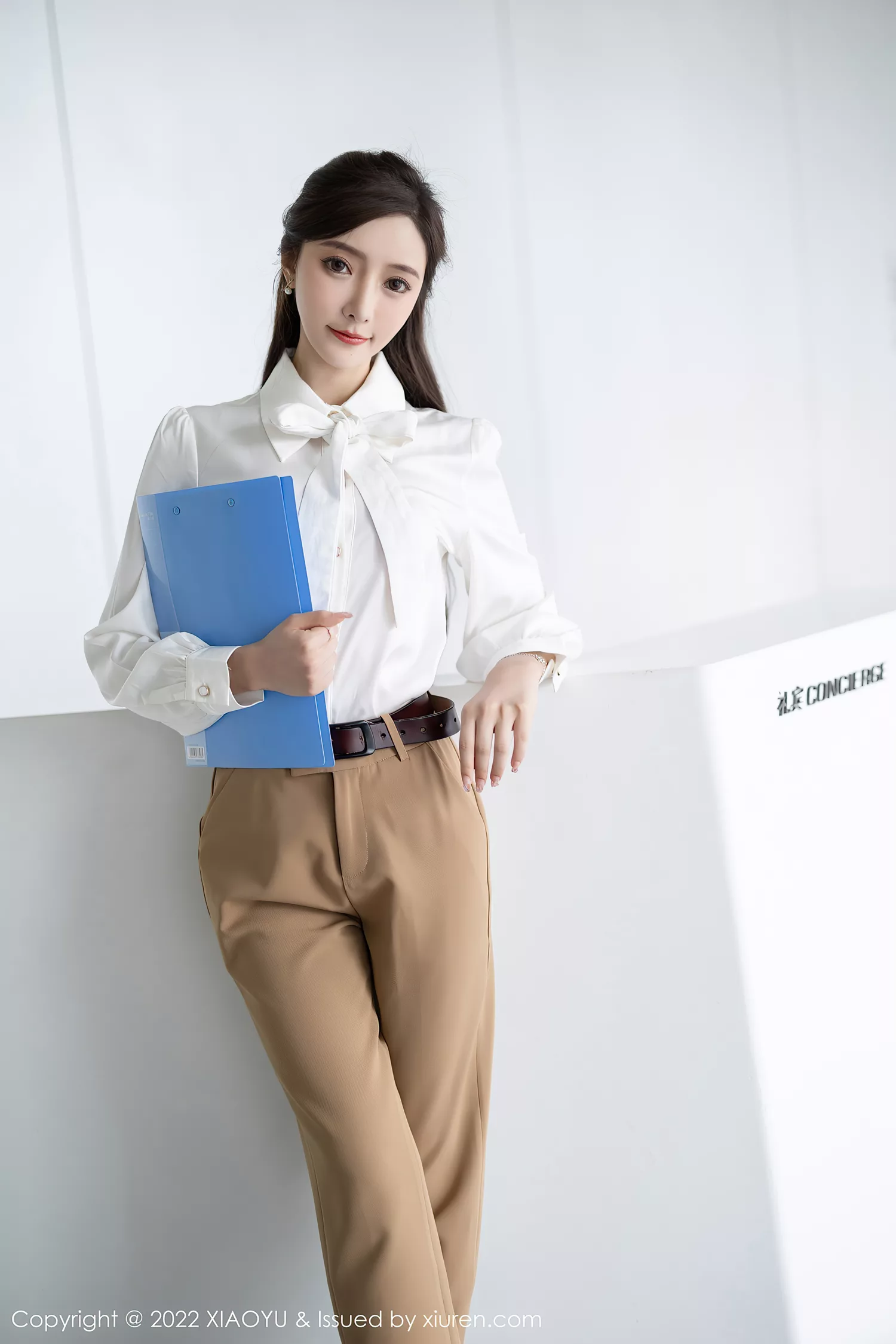 图片[10]-[XIAOYU语画界] 2022.08.29 VOL.852 王馨瑶yanni OL装扮[42P] – 速更版-美库