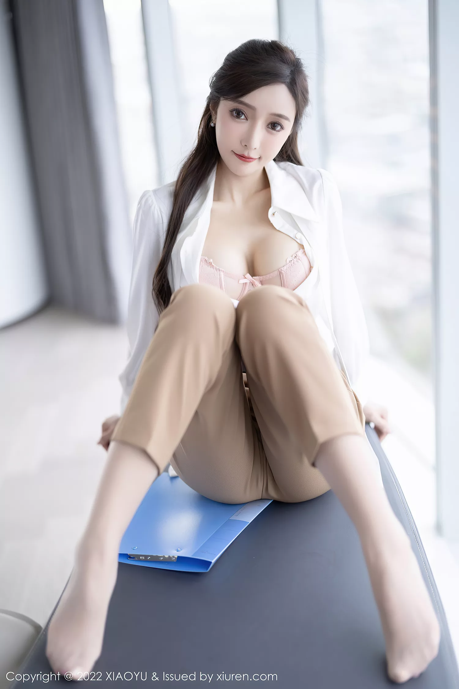 图片[28]-[XIAOYU语画界] 2022.08.29 VOL.852 王馨瑶yanni OL装扮[42P] – 速更版-美库
