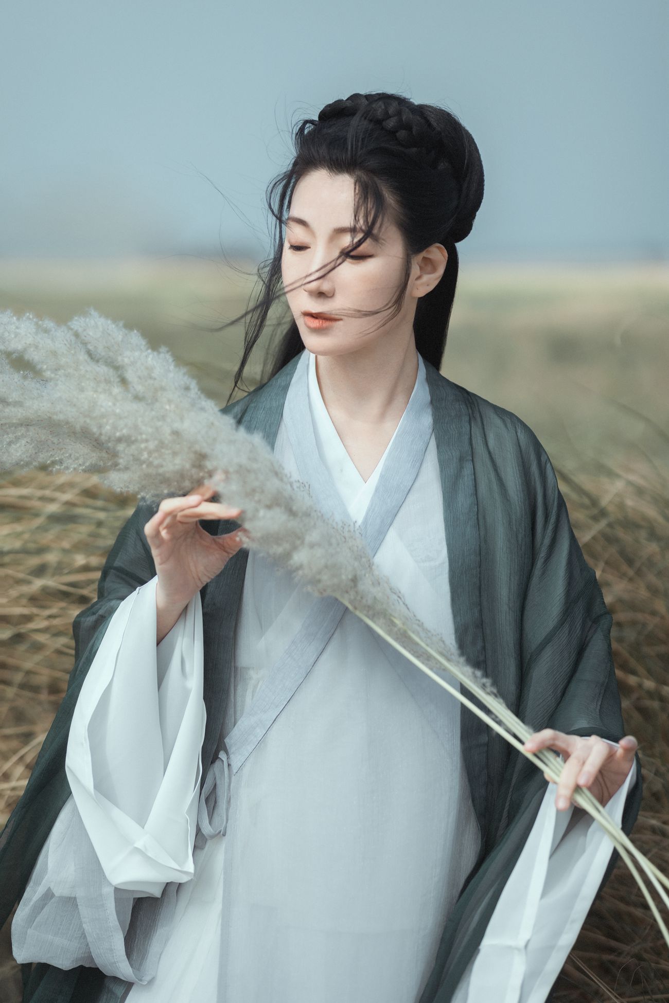 图片[14]-[YITUYU艺图语] 2021.10.21 天涯倦客 何佳 [26P] – 速更版-美库