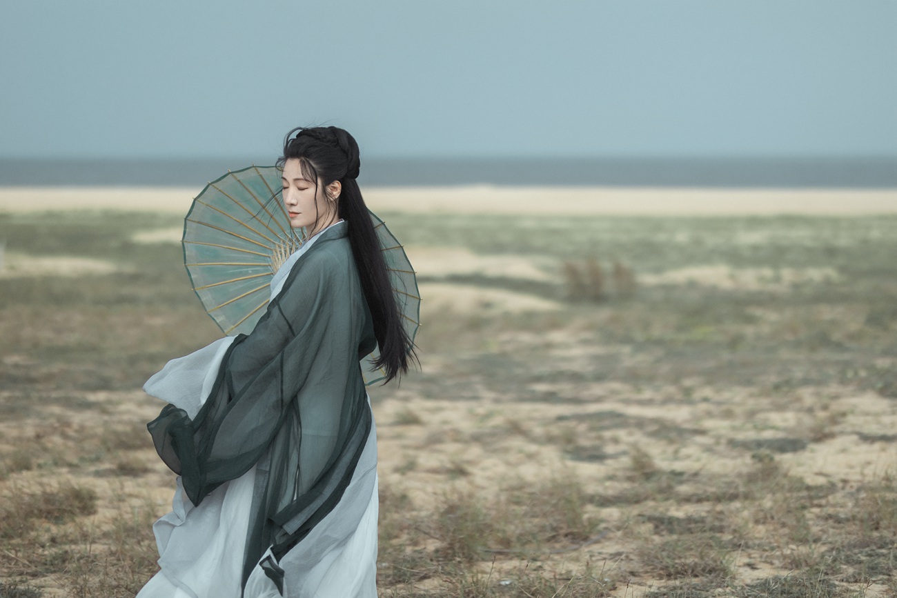 图片[21]-[YITUYU艺图语] 2021.10.21 天涯倦客 何佳 [26P] – 速更版-美库