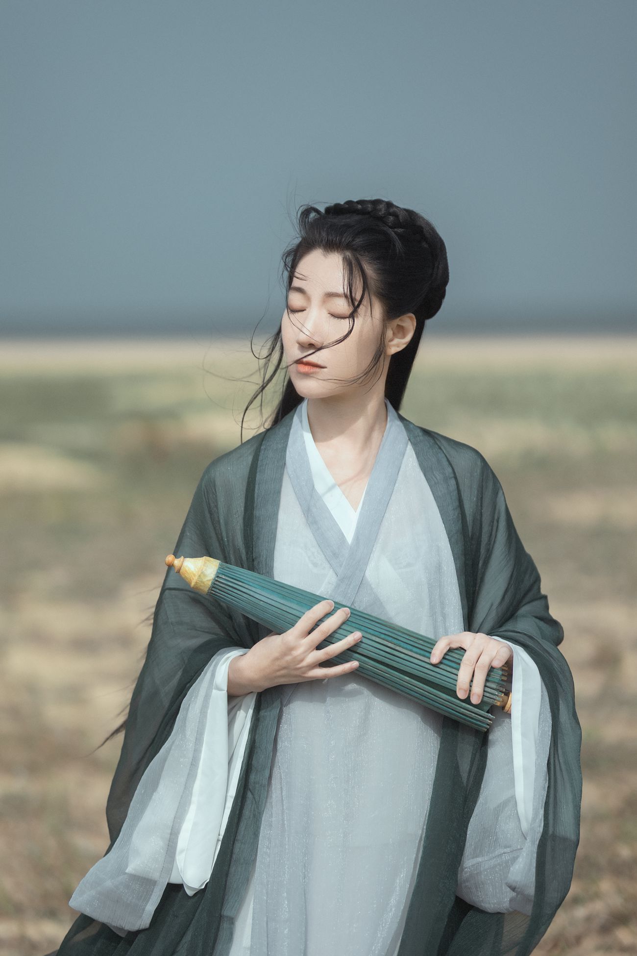 图片[24]-[YITUYU艺图语] 2021.10.21 天涯倦客 何佳 [26P] – 速更版-美库