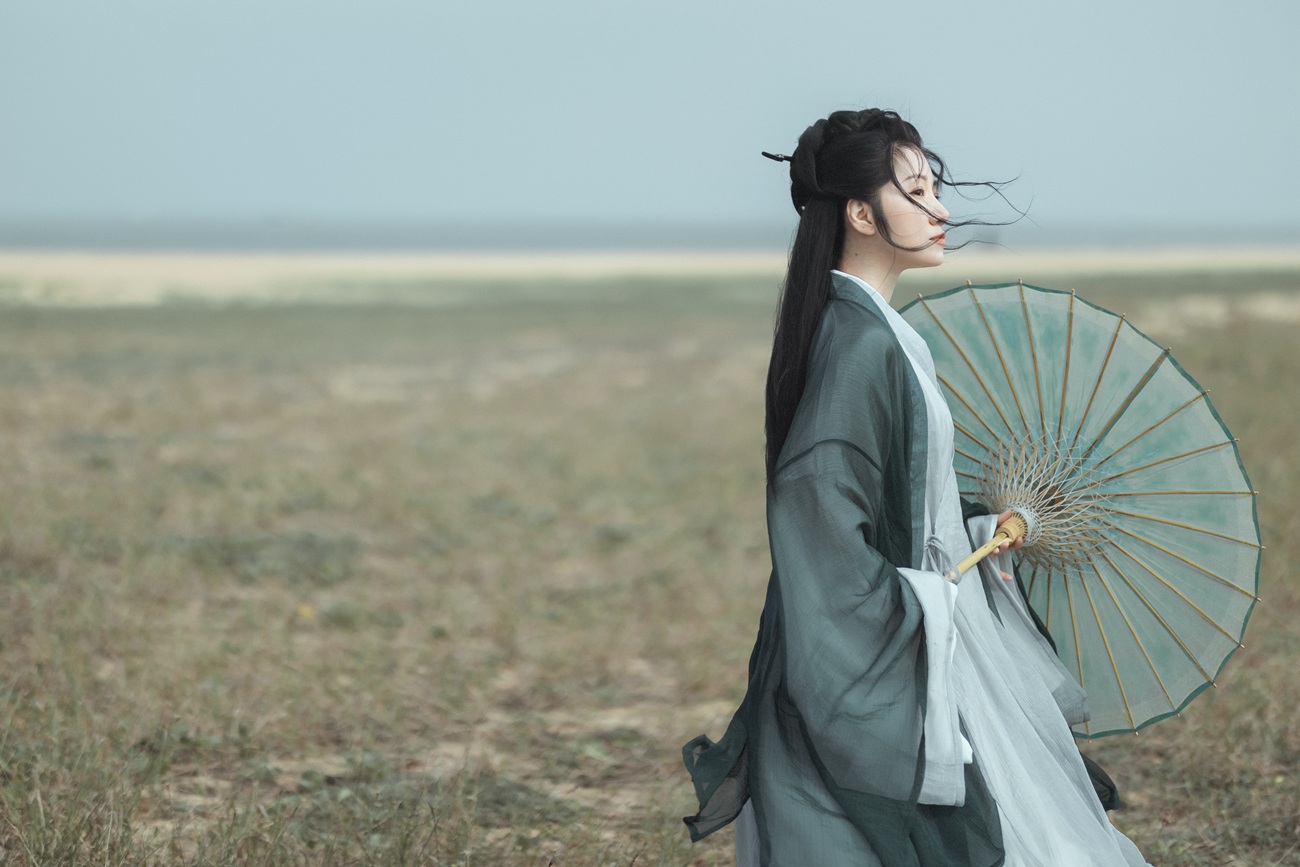 图片[27]-[YITUYU艺图语] 2021.10.21 天涯倦客 何佳 [26P] – 速更版-美库