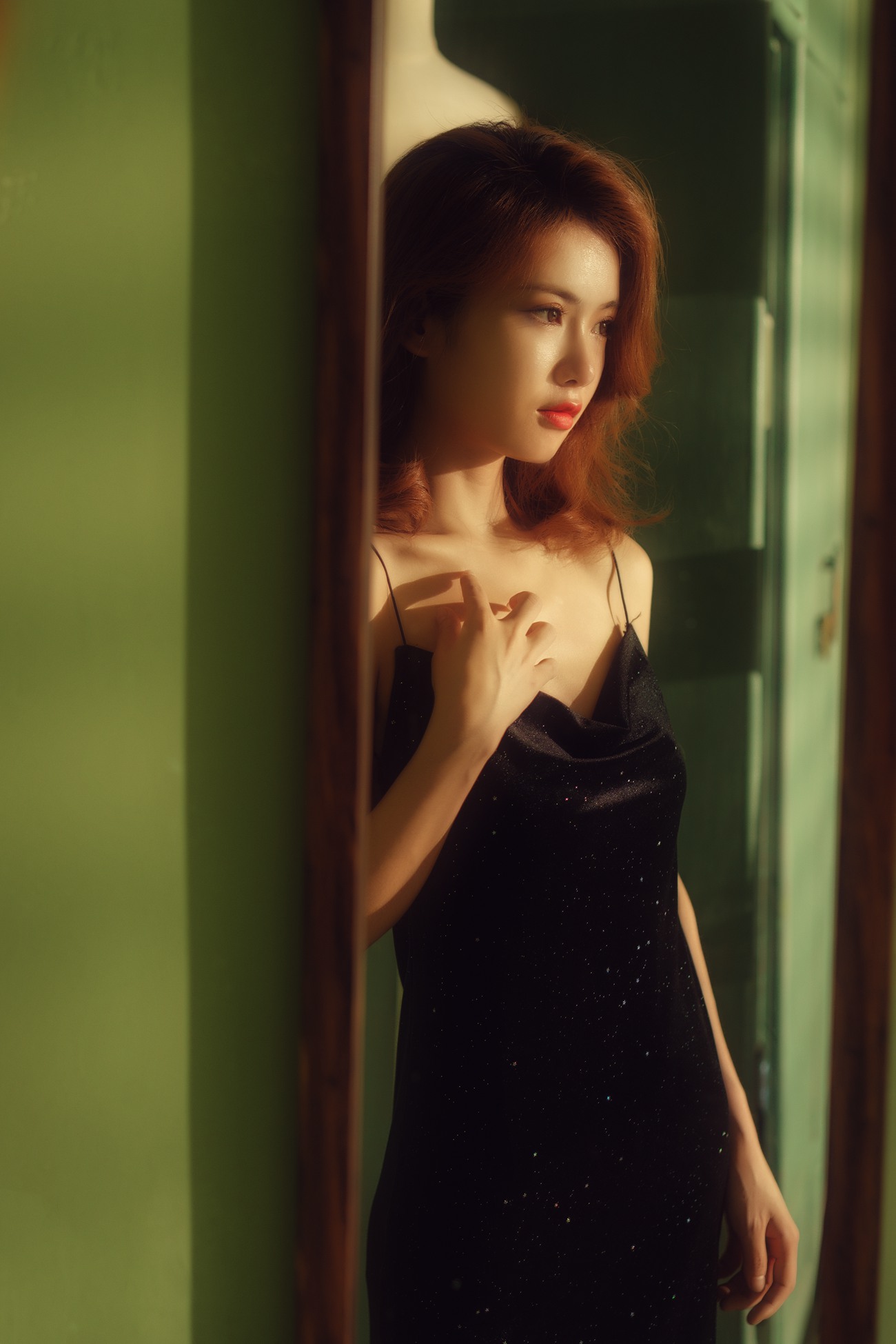 图片[13]-[YITUYU艺图语] 2021.10.22 今夜派对 素素 [18P] – 速更版-美库