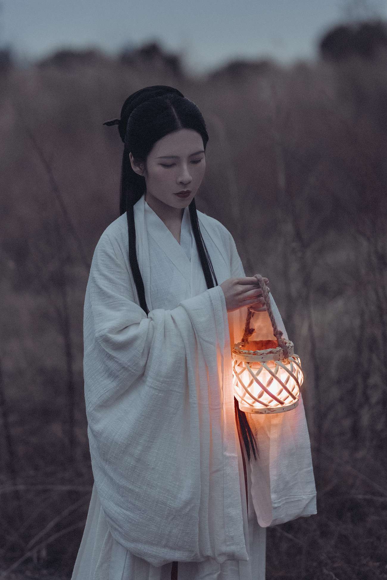 图片[24]-[YITUYU艺图语] 2021.10.22 白衣隐 Yiyi [27P] – 速更版-美库