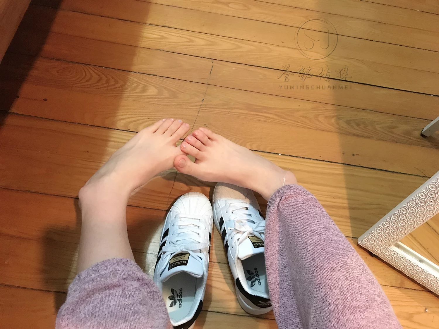 图片[19]-[誉铭传媒]袜足摄影 2019年 NO.022 丝足自拍[123P] – 速更版-美库