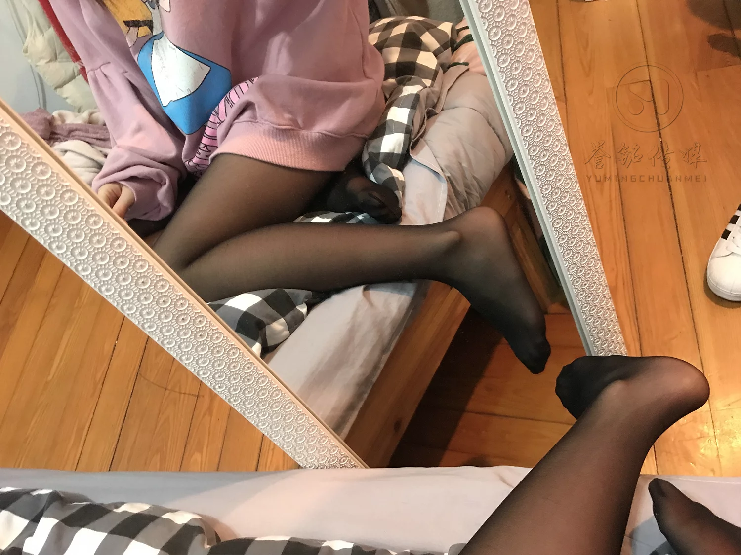 图片[56]-[誉铭传媒]袜足摄影 2019年 NO.022 丝足自拍[123P] – 速更版-美库
