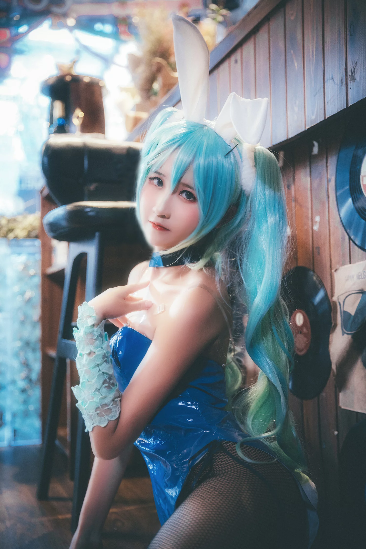 图片[17]-微博妹子三度 – 琴女兔女郎 [41P] – 速更版-美库