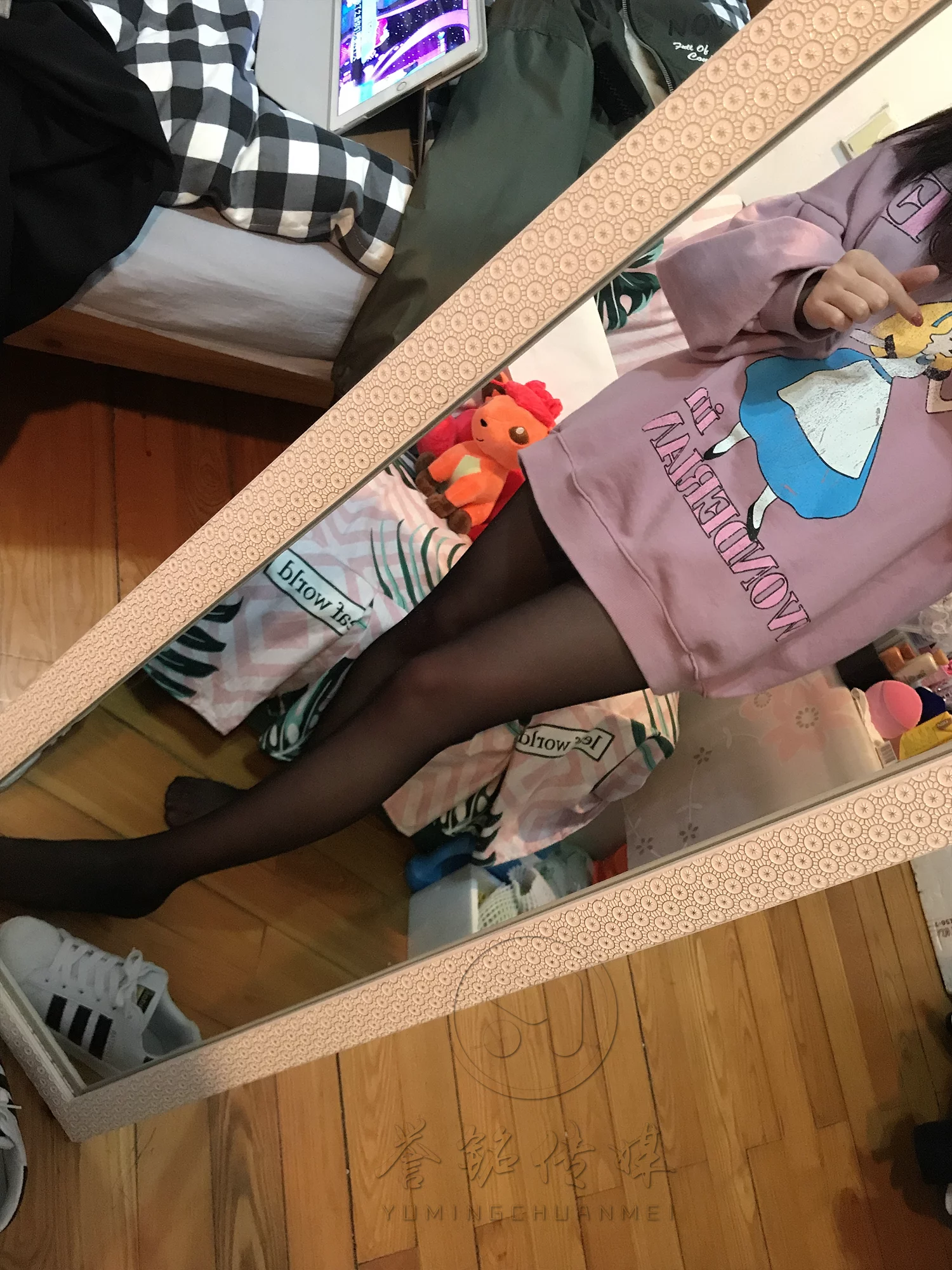 图片[92]-[誉铭传媒]袜足摄影 2019年 NO.022 丝足自拍[123P] – 速更版-美库