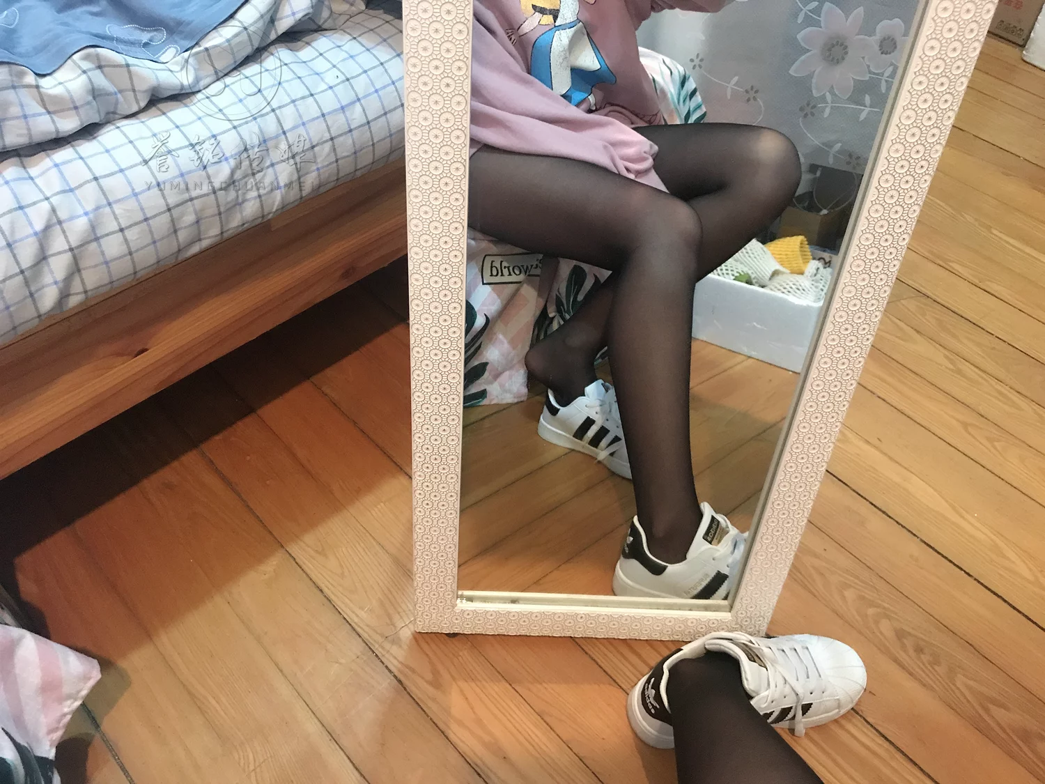 图片[110]-[誉铭传媒]袜足摄影 2019年 NO.022 丝足自拍[123P] – 速更版-美库