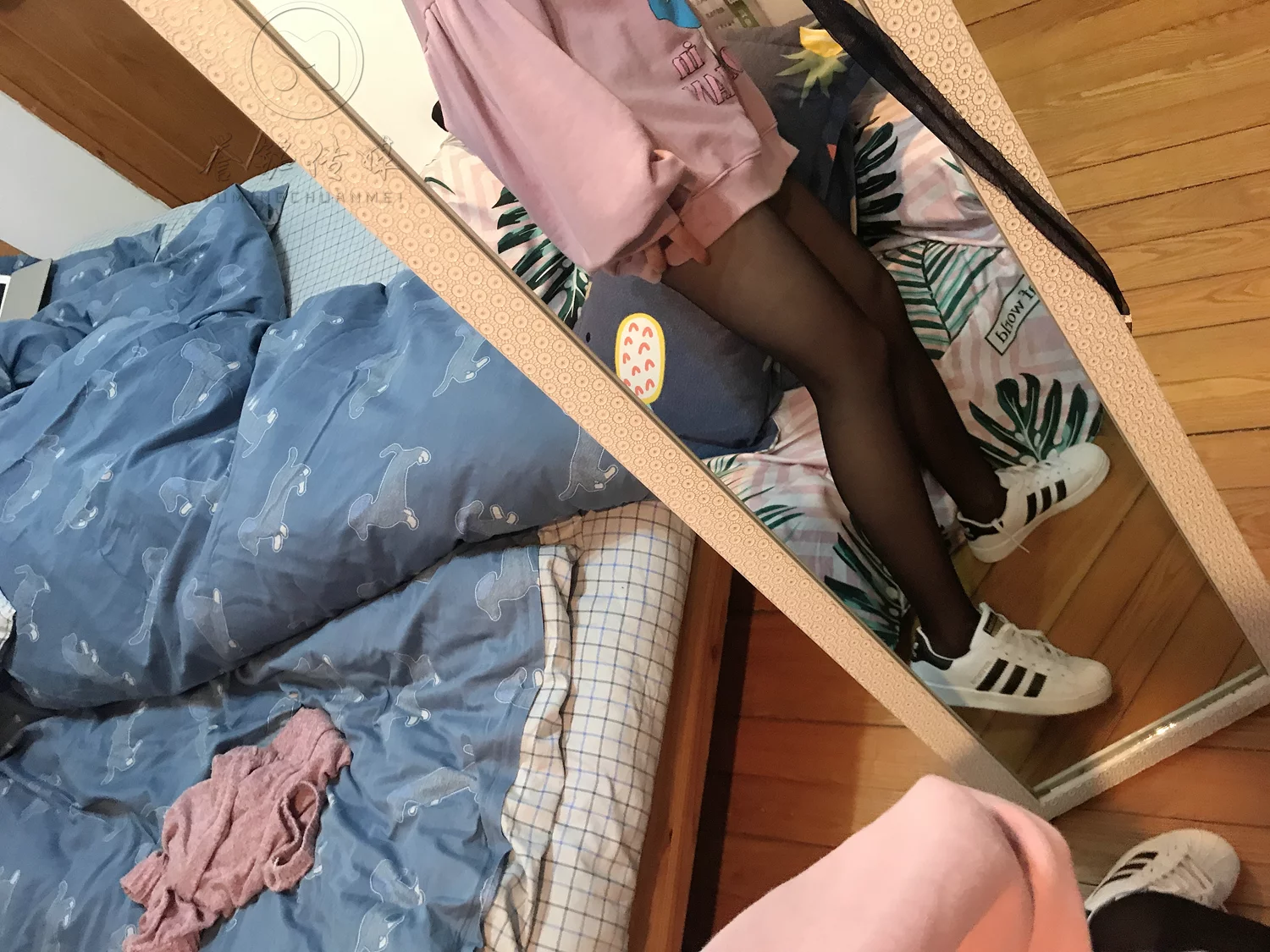 图片[121]-[誉铭传媒]袜足摄影 2019年 NO.022 丝足自拍[123P] – 速更版-美库