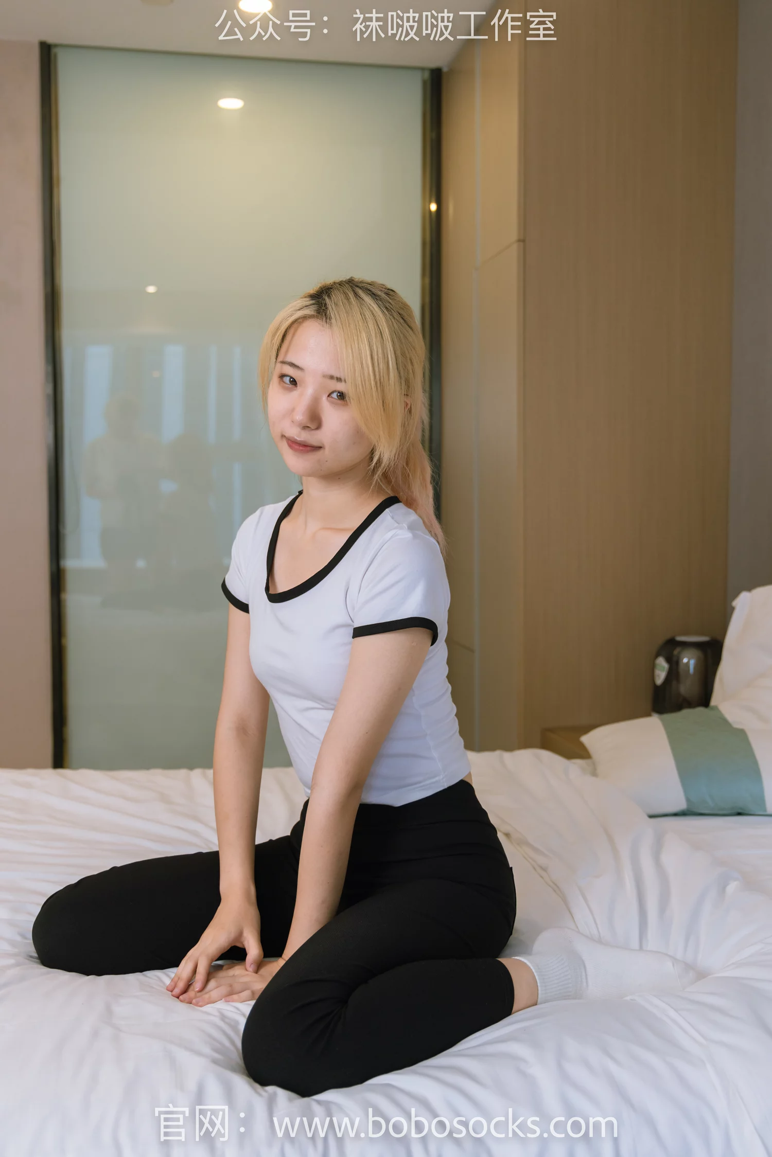 图片[77]-[BoBoSocks袜啵啵]NO.122 小淳-高跟长靴、白棉袜[149P] – 速更版-美库