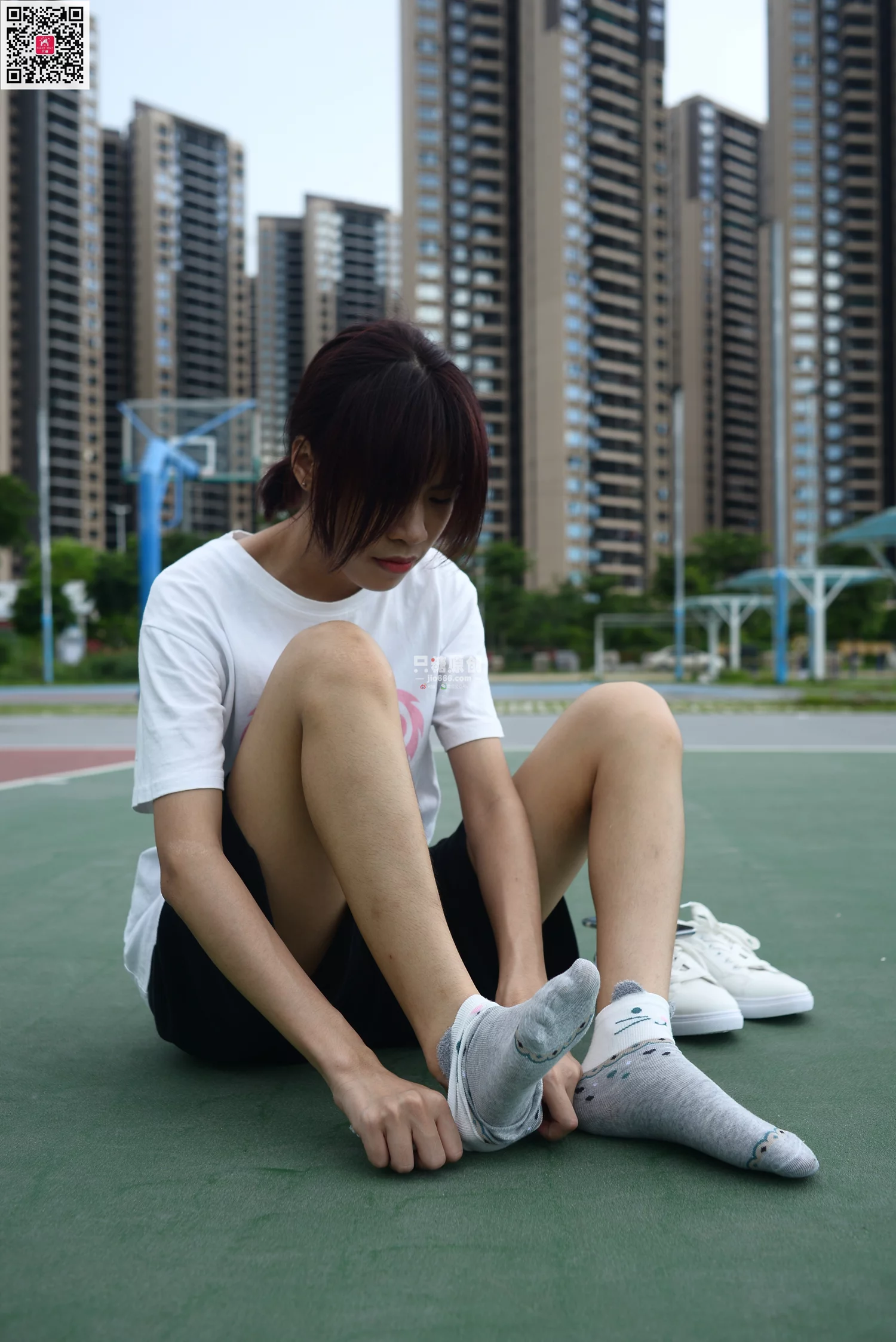 图片[98]-[只糖原创]NO.545 懒懒 疲惫生活中总要有些温暖梦想[148P] – 速更版-美库