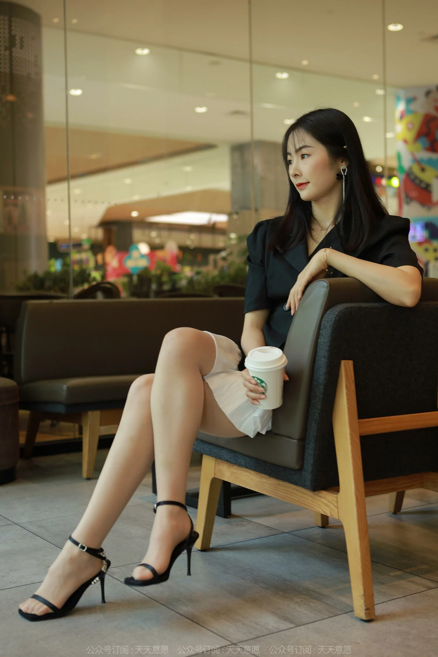 图片[48]-[IESS异思趣向] 2022.05.06 丝享家1080：小金《简约黑色凉鞋[85P] – 速更版-美库