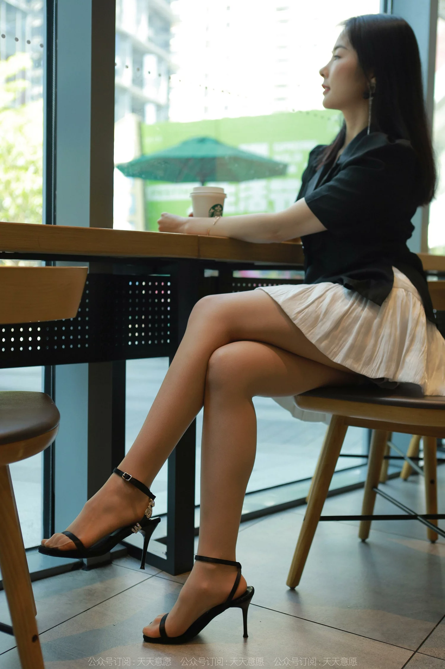 图片[52]-[IESS异思趣向] 2022.05.06 丝享家1080：小金《简约黑色凉鞋[85P] – 速更版-美库