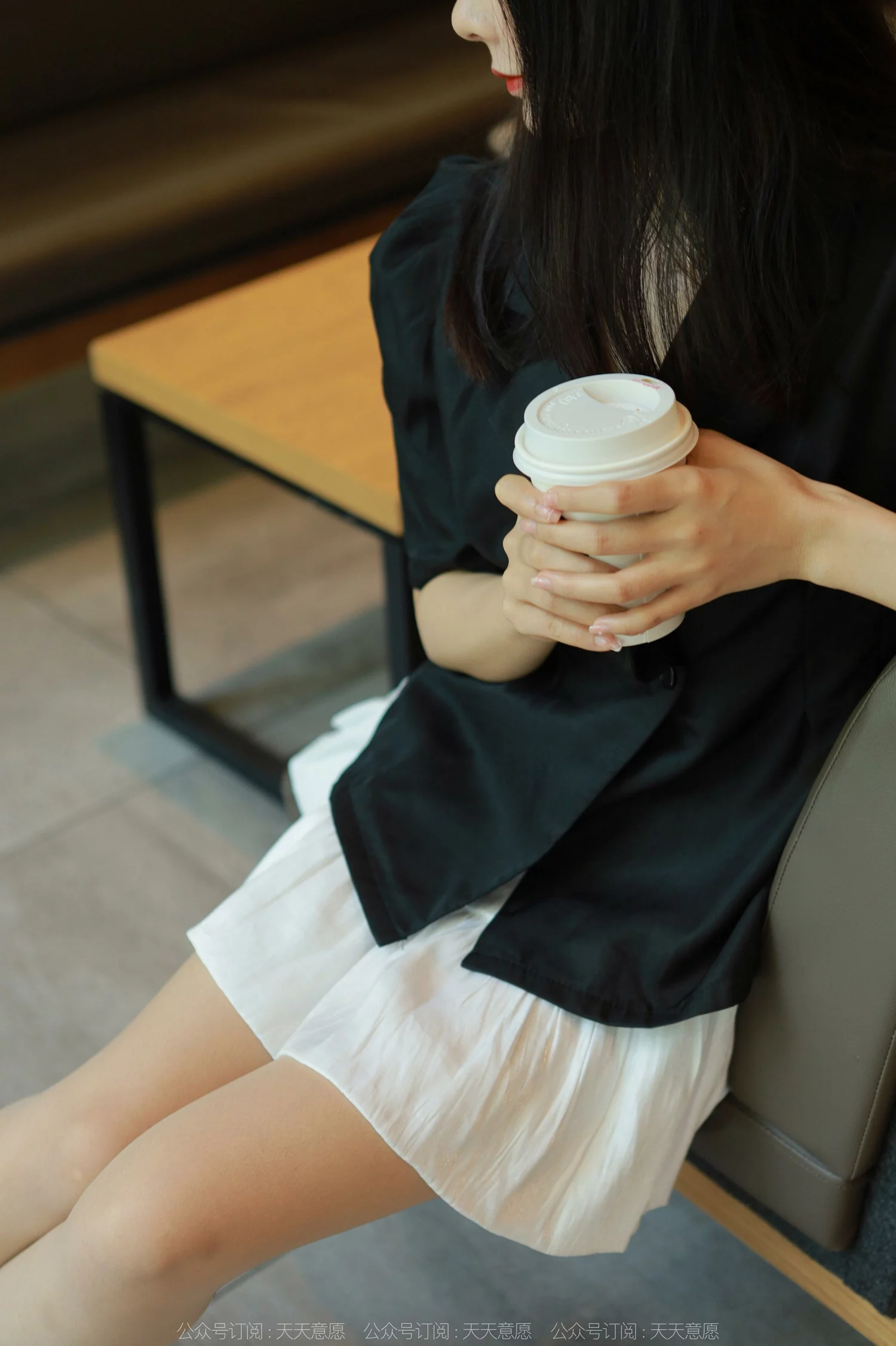 图片[55]-[IESS异思趣向] 2022.05.06 丝享家1080：小金《简约黑色凉鞋[85P] – 速更版-美库