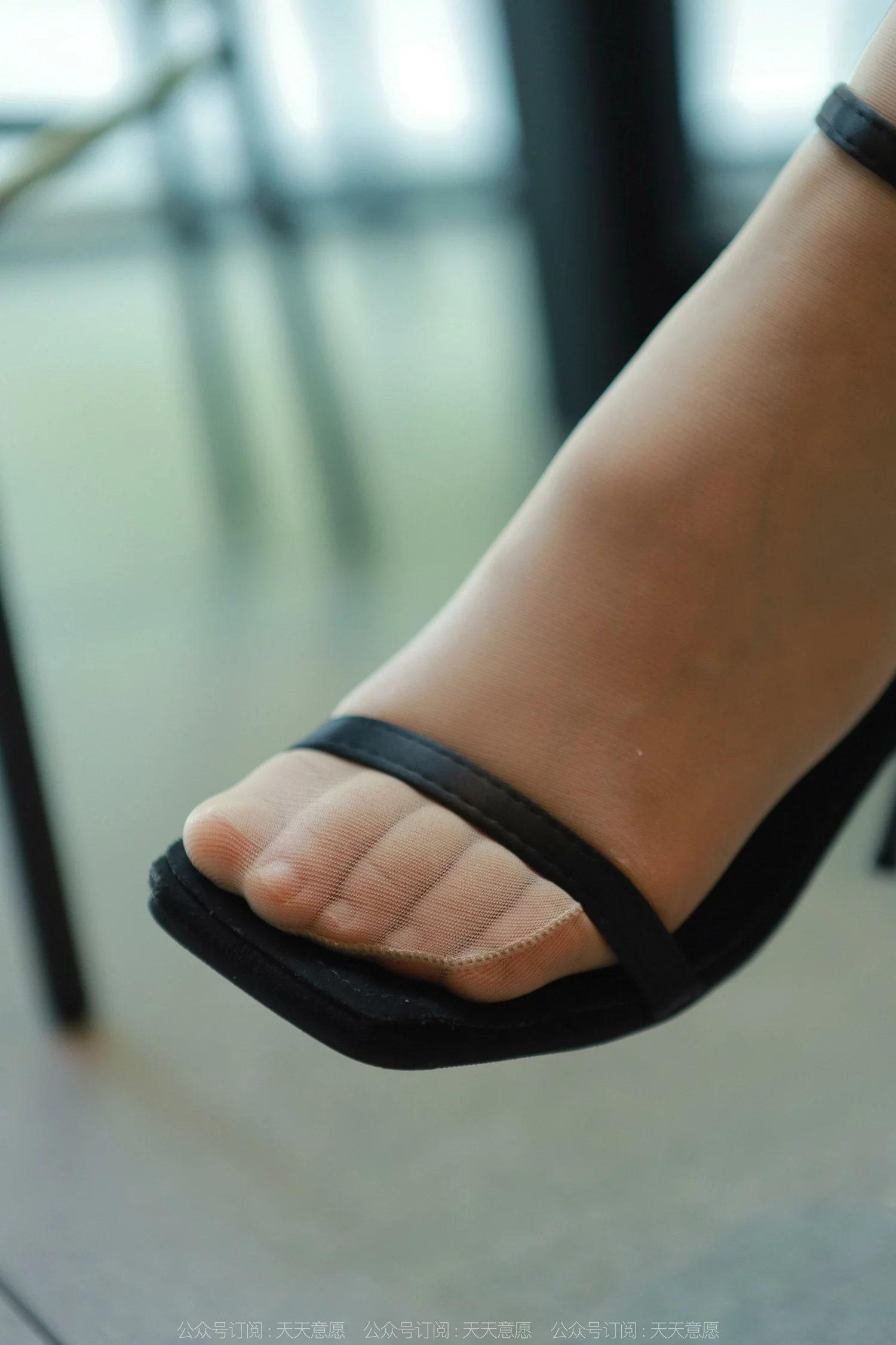 图片[76]-[IESS异思趣向] 2022.05.06 丝享家1080：小金《简约黑色凉鞋[85P] – 速更版-美库