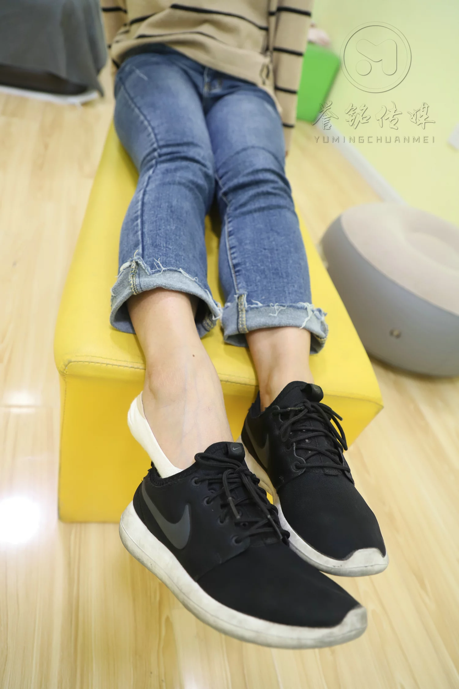 图片[29]-[誉铭传媒]袜足摄影 2019年 NO.023 人美足靓[130P] – 速更版-美库