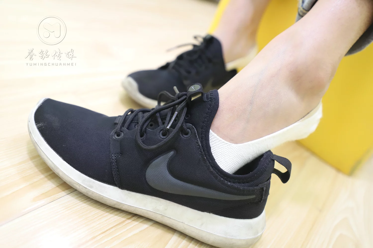 图片[32]-[誉铭传媒]袜足摄影 2019年 NO.023 人美足靓[130P] – 速更版-美库