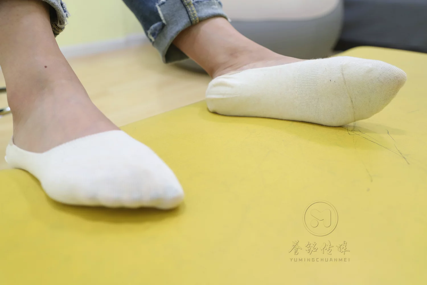 图片[53]-[誉铭传媒]袜足摄影 2019年 NO.023 人美足靓[130P] – 速更版-美库